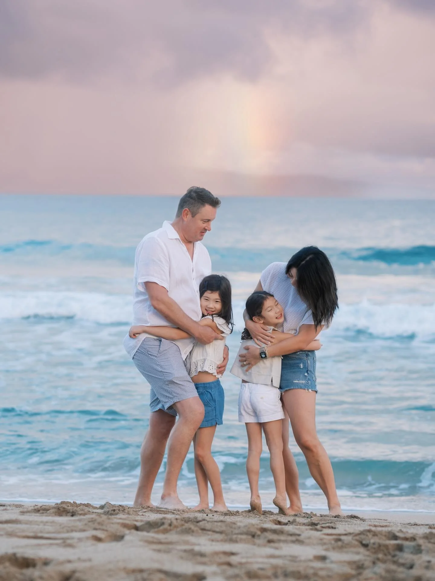 The M Ohana &bull; Another year of photographing this sweet crew.Truly love getting to see my returning families grow 🩵 
.
.
.
.
.
.
.
.
.
.
.
.
.
.
#mauiphotographer #mauifamilyphotographer #hawaiivacation #beachphotoshoot 

Maui Family Photographe