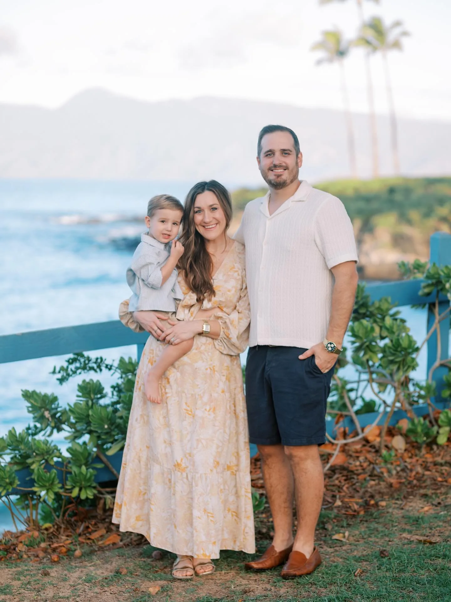 It&rsquo;s always special photographing families as they grow &mdash; from capturing C + Z&rsquo;s maternity session to now photographing this family of three 🩵
.
.
.
.
.
.
.
.
.
#mauifamilyphotographer #hawaiifamilyphotographer #postthepeople #beac