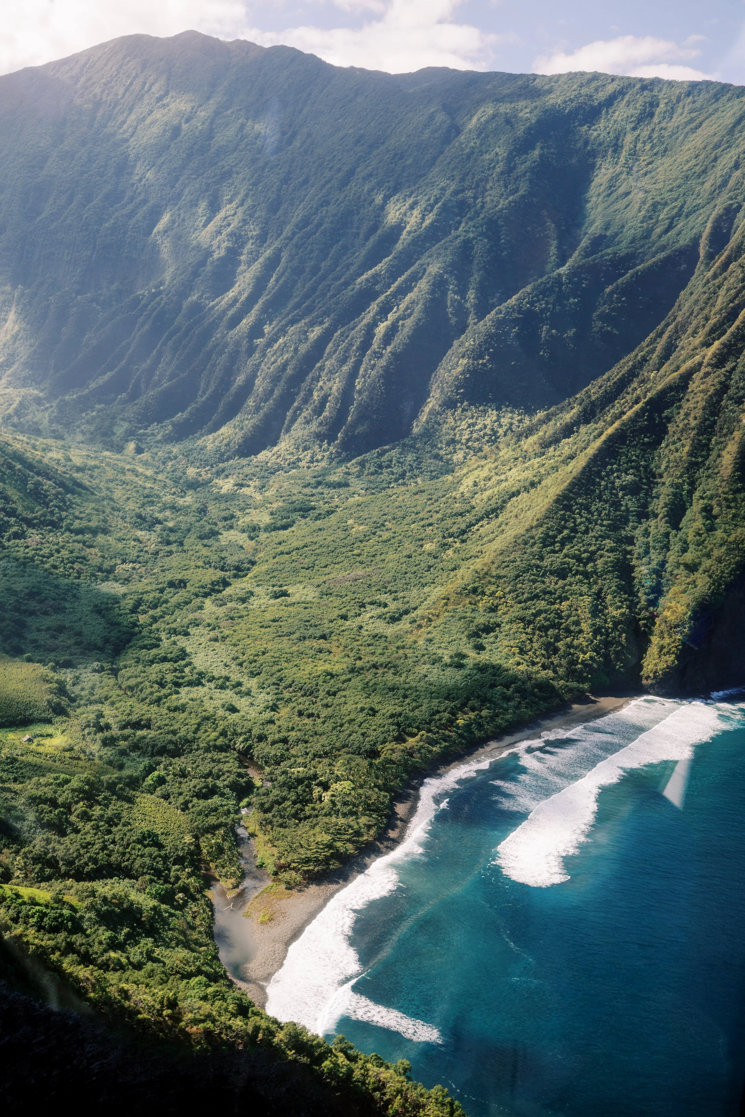 Planning a Maui Family Vacation? Here’s What to Book Before You Go