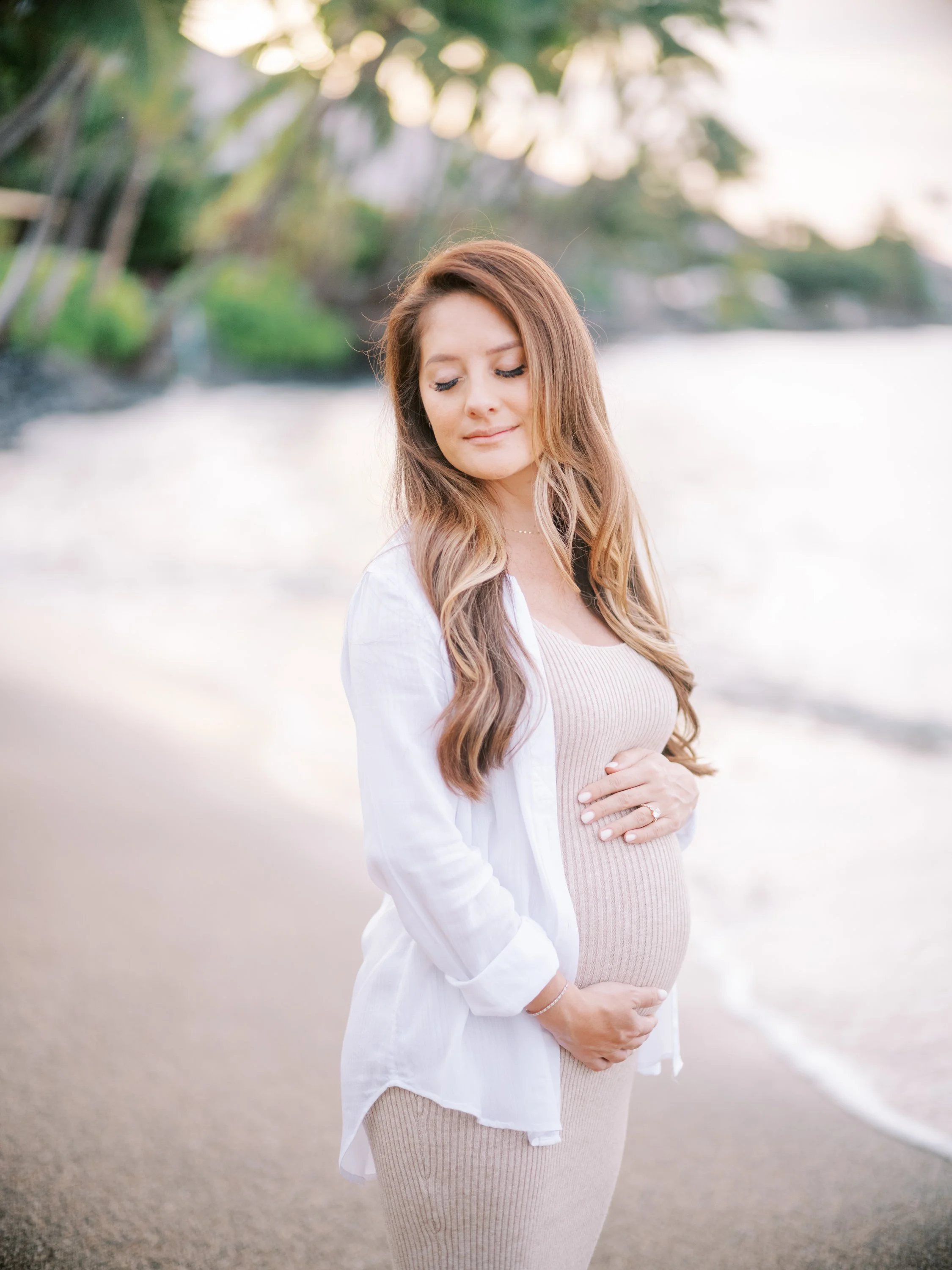 Maui maternity photoshoot