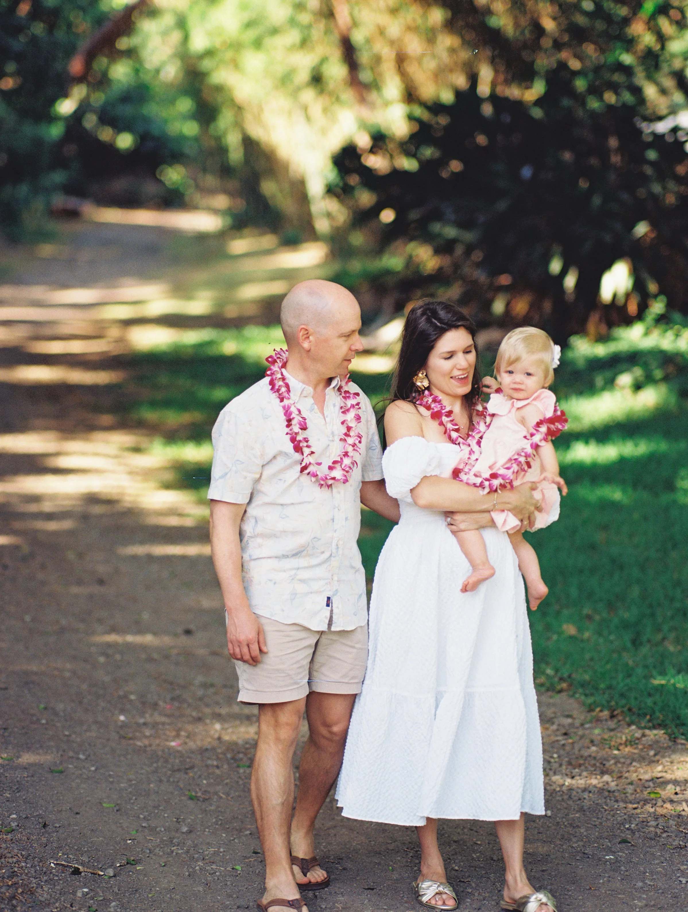 Kapalua family maternity photoshoot golden hour