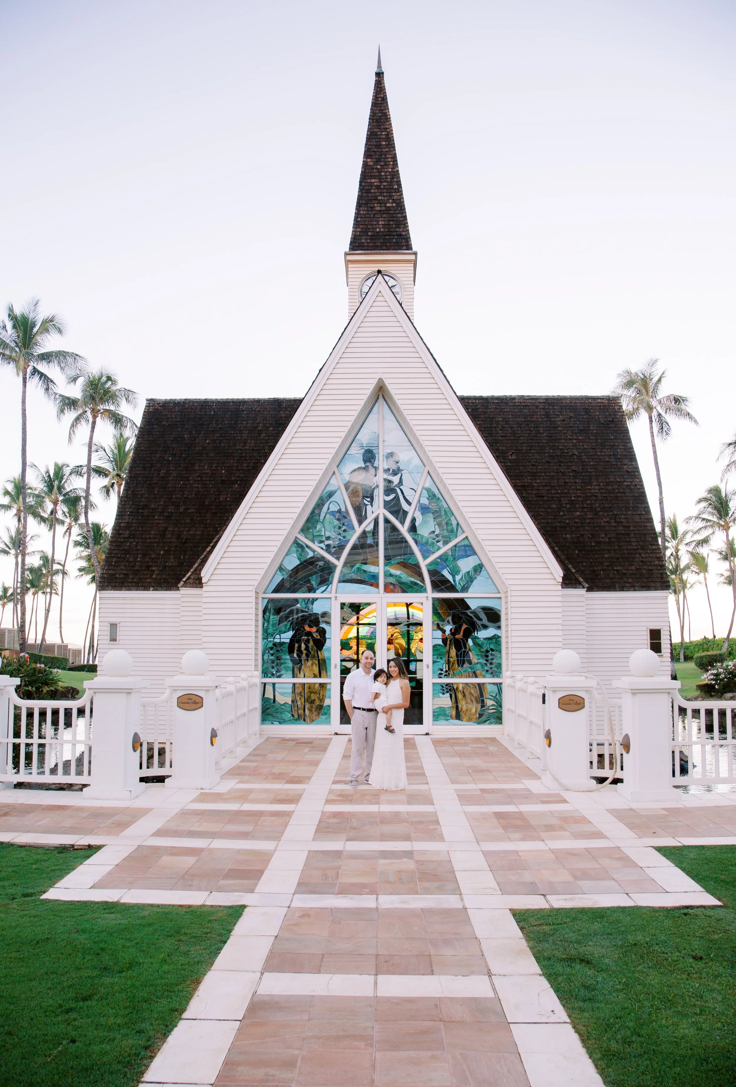 Family photos at the Grand Wailea in front of the Seaside Chapel.