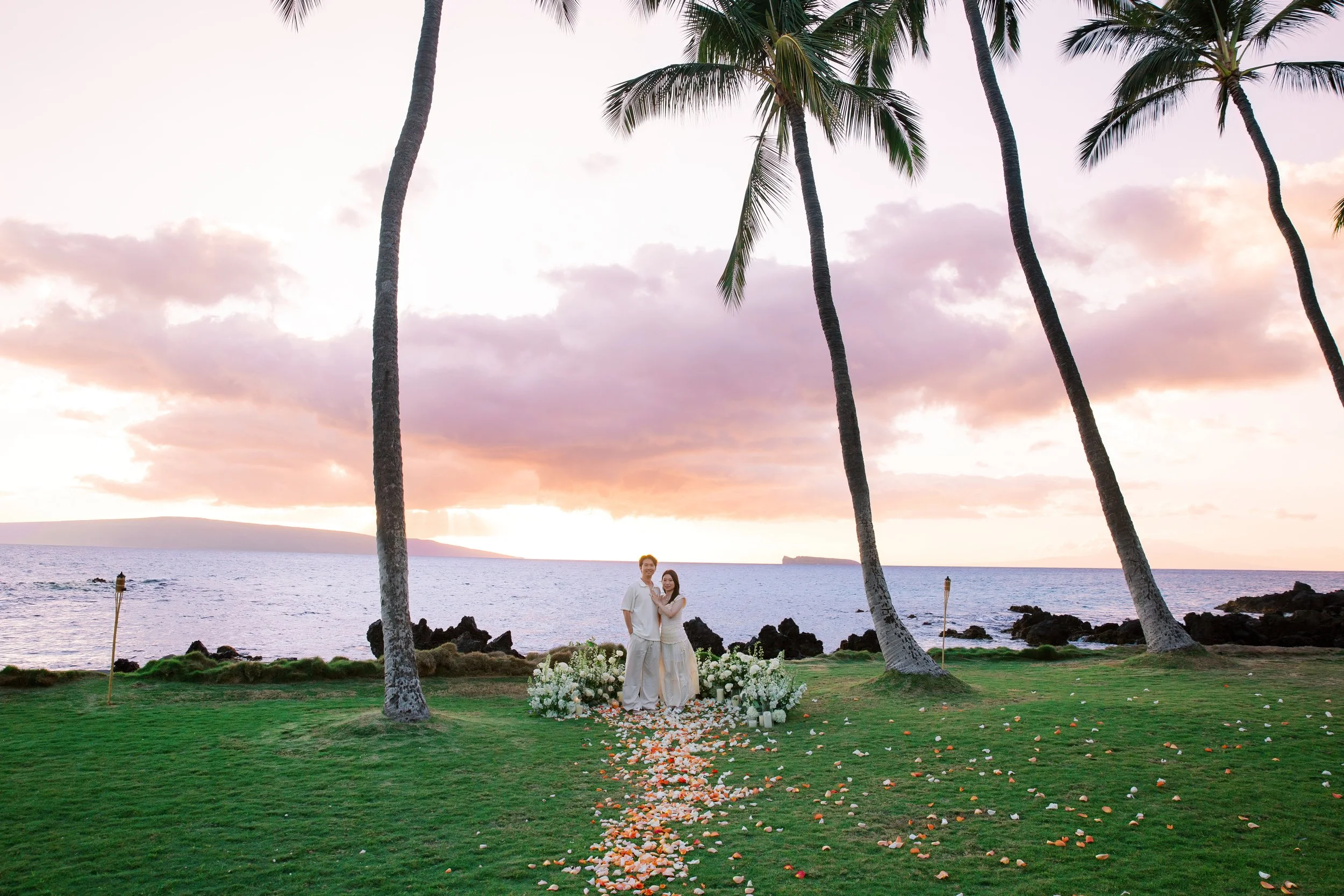The ultimate guide to a surprise proposal on Maui at the White Orchid Beach House keeping the moment intimate and beautiful.