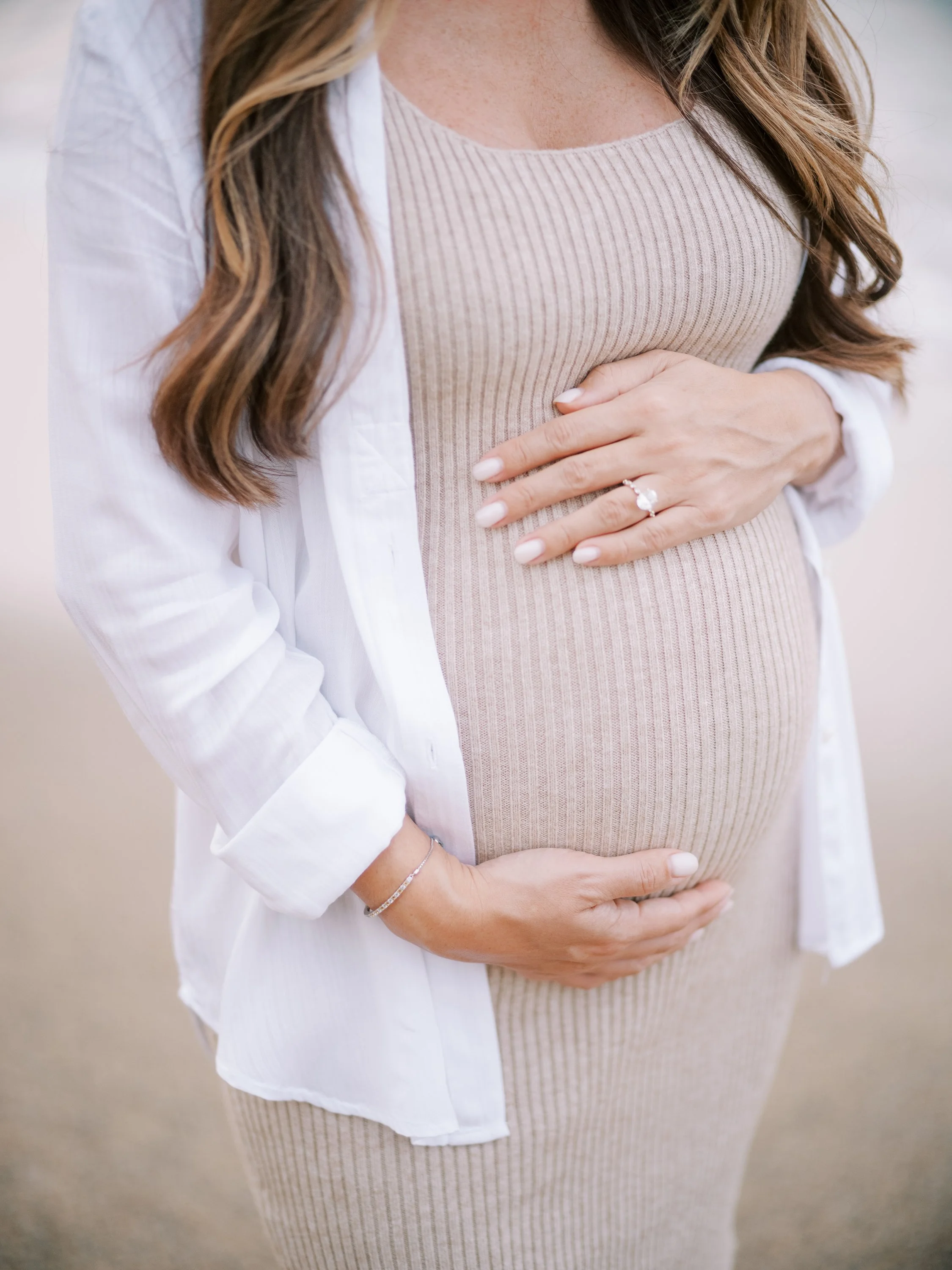 Maui maternity photoshoot