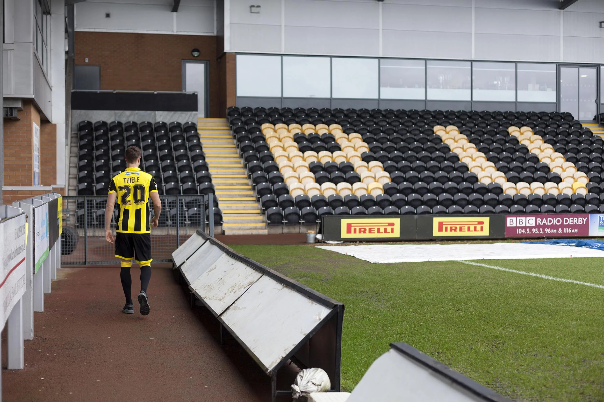 A portrait photograph of footballer Timmy Thiele at Burton Albion I was commissioned as documentary photographer by German football magazine 11 Freunde.