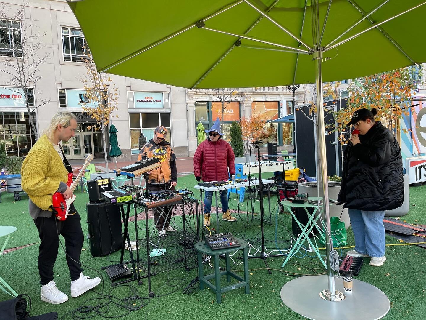 Lunch Break Live with Progressive Knife! @progressive.knife 
10/31 from 12-1pm

SPARK on the Circle, which is always free to enjoy, is open every day 11 a.m. until dusk until Nov. 3.
SPARK is a collaboration between @bigcarpix @downtownindy and @indy