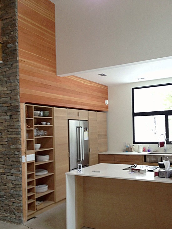 Charming-Modern-Kitchen-Wooden-Cabinet-Lorimer-Lake-Cottage.jpg