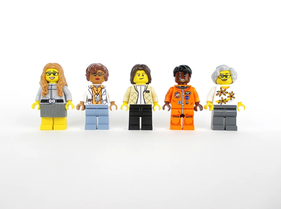 astro legos.jpg