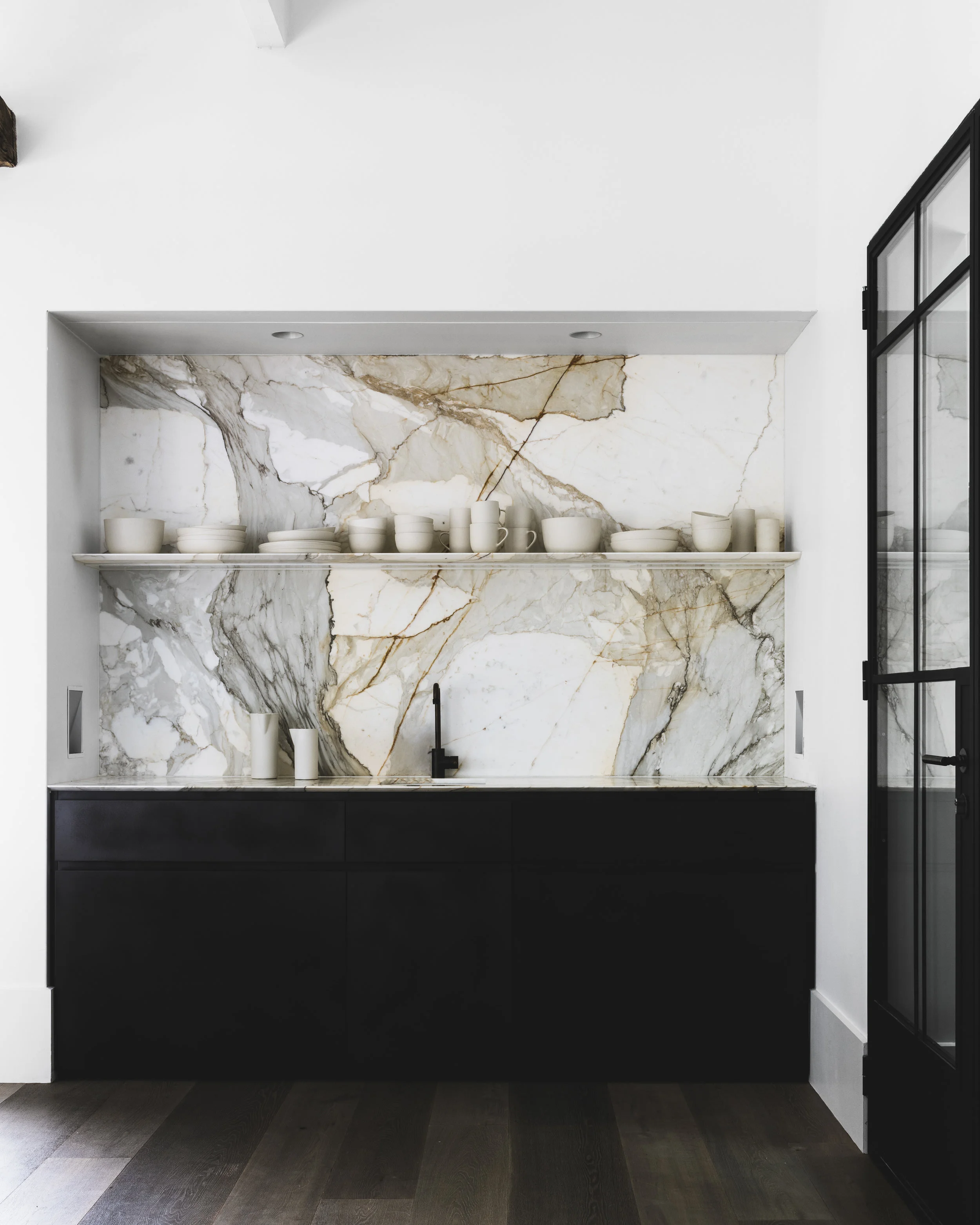 wall marble.jpg
