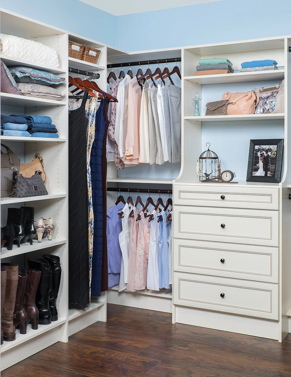 Antique+White+Premier-Woman's+Walk-In-Left+Angle-Feb+2014.jpg