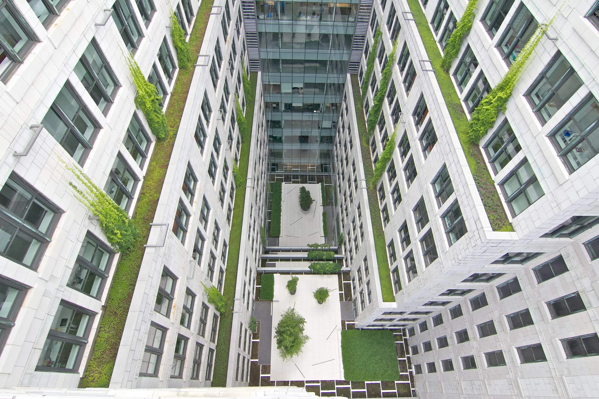 200 5th view down-min.jpg