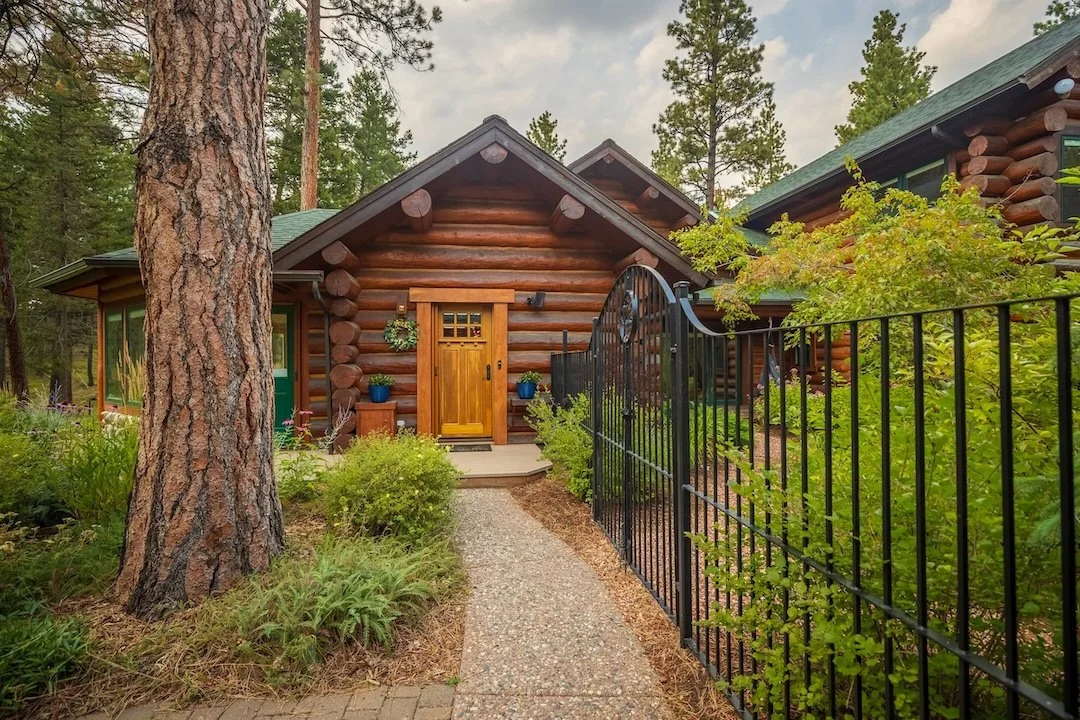 orofinolodge copy.jpg