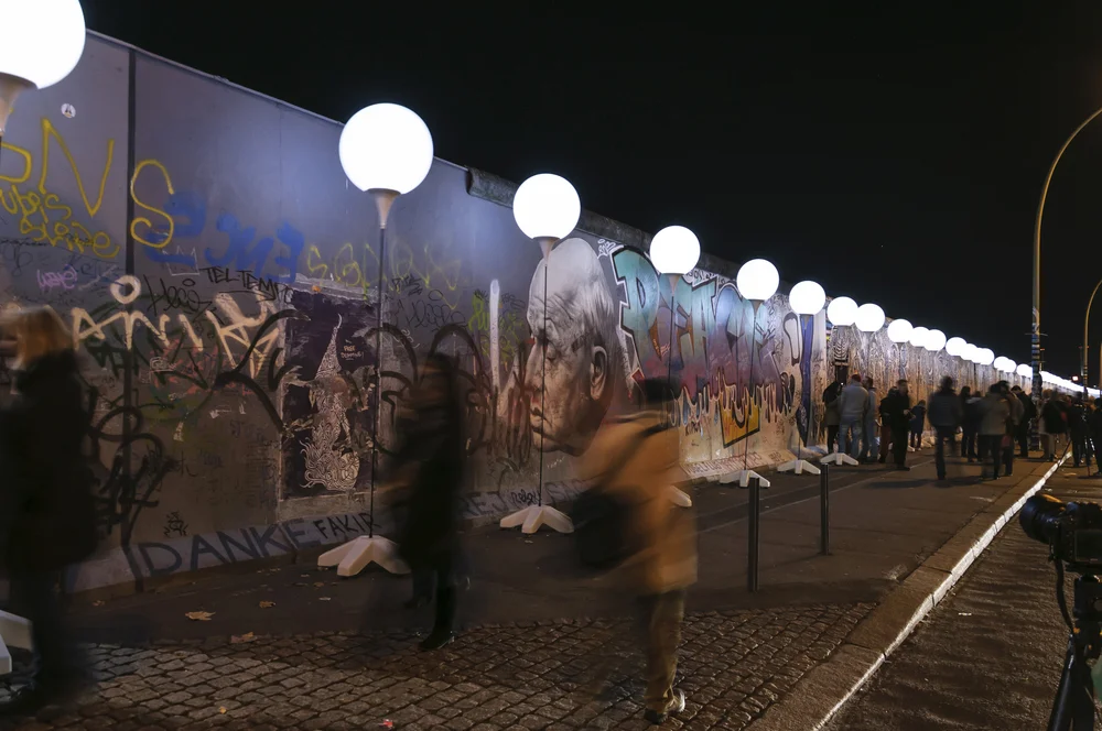 Berlin's Border of Light