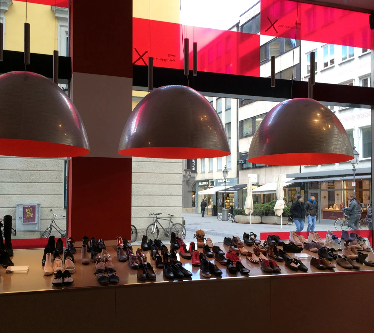 Ingo Maurer Pierre ou Paul