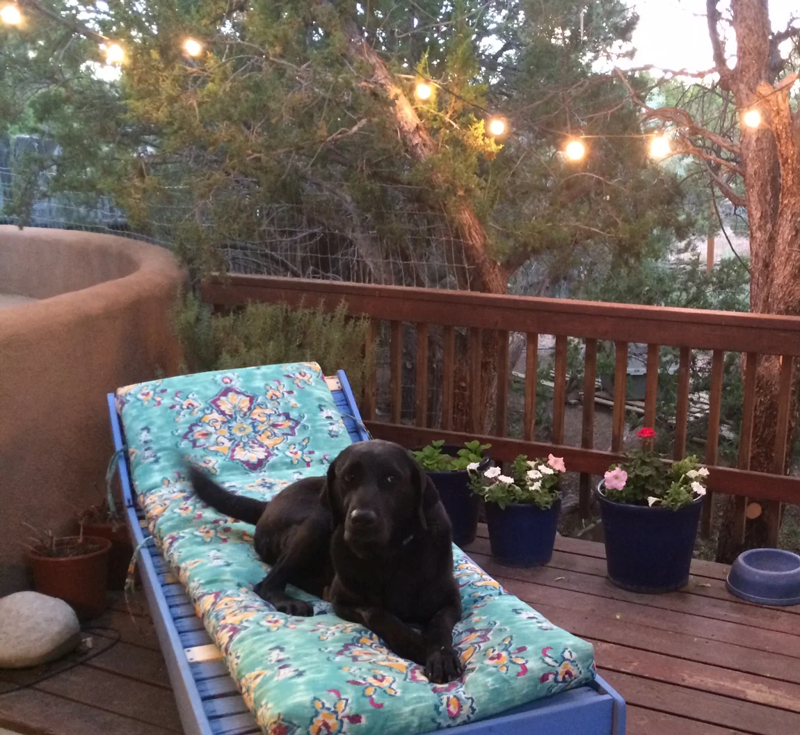 Lighting ideas for your balcony and deck