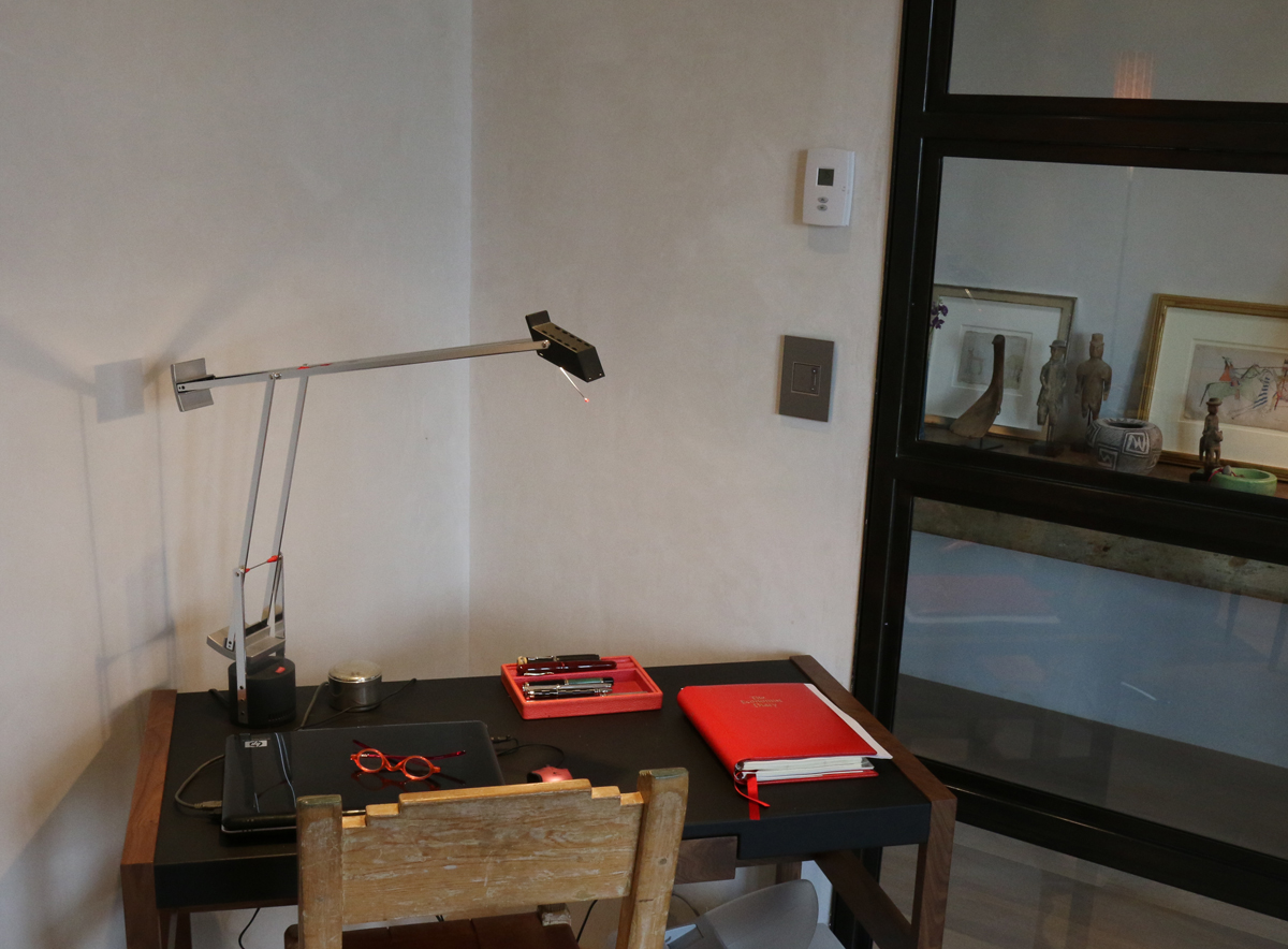 Tizio 35: Light for the small work space