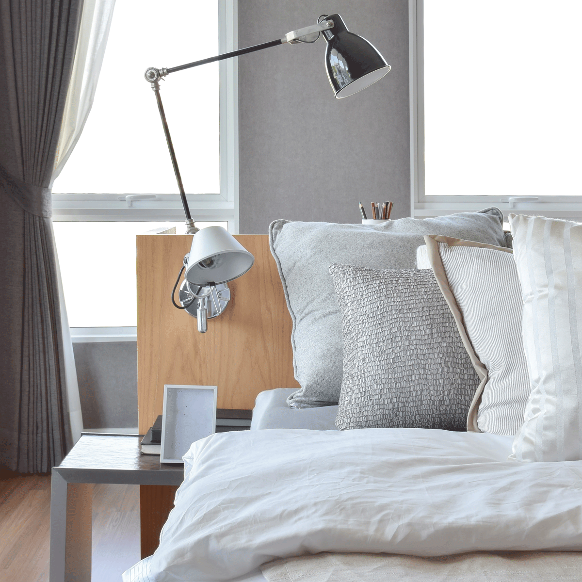 5 Things to look for when lighting your bedroom