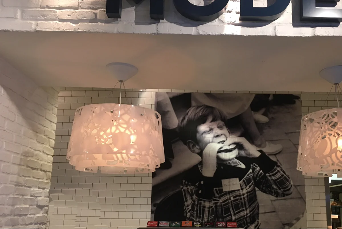 Louis Poulsen Collage pendant. Design: Louise Campbell