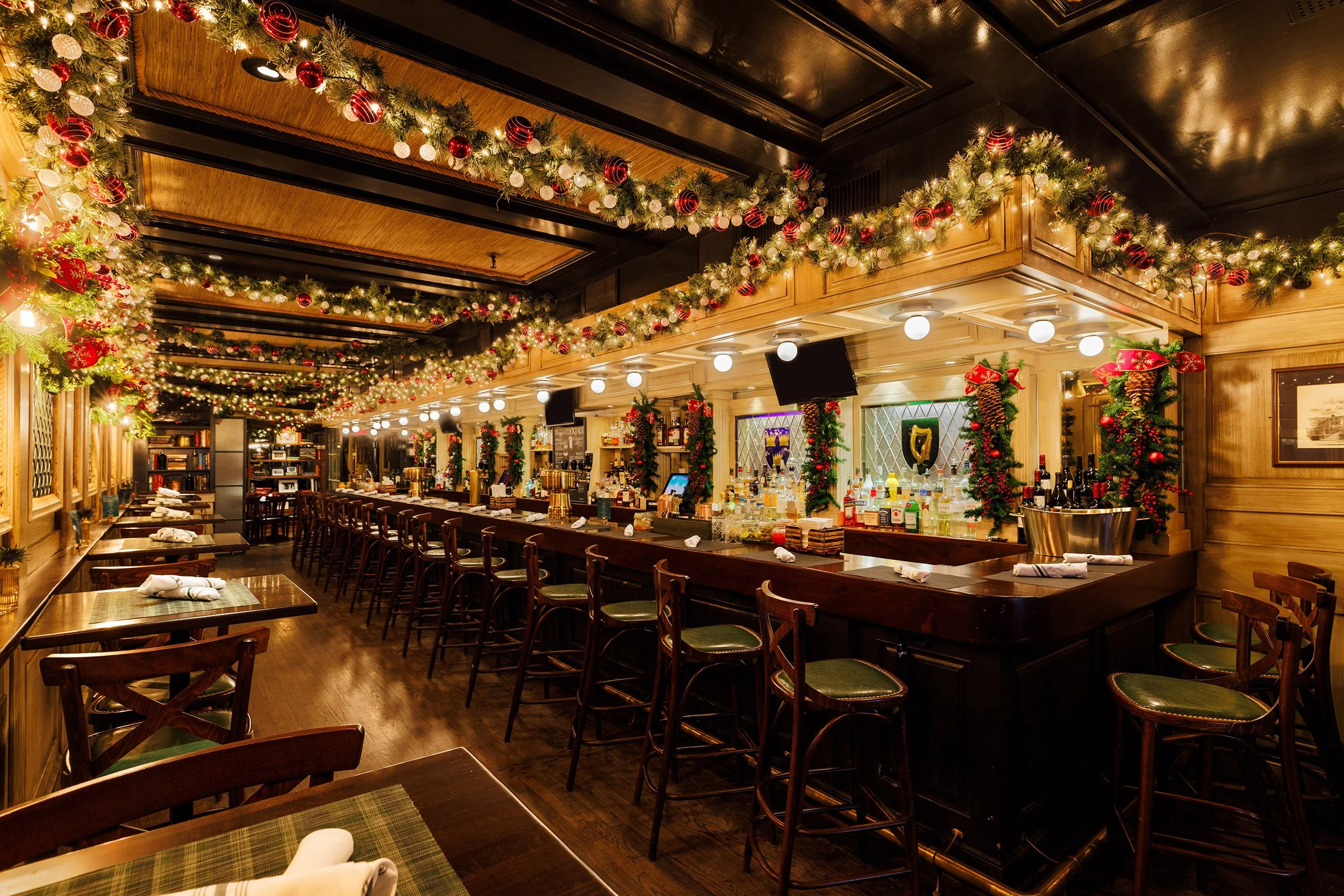 Maggie's Place Christmas Decorations-13-1ws.jpg
