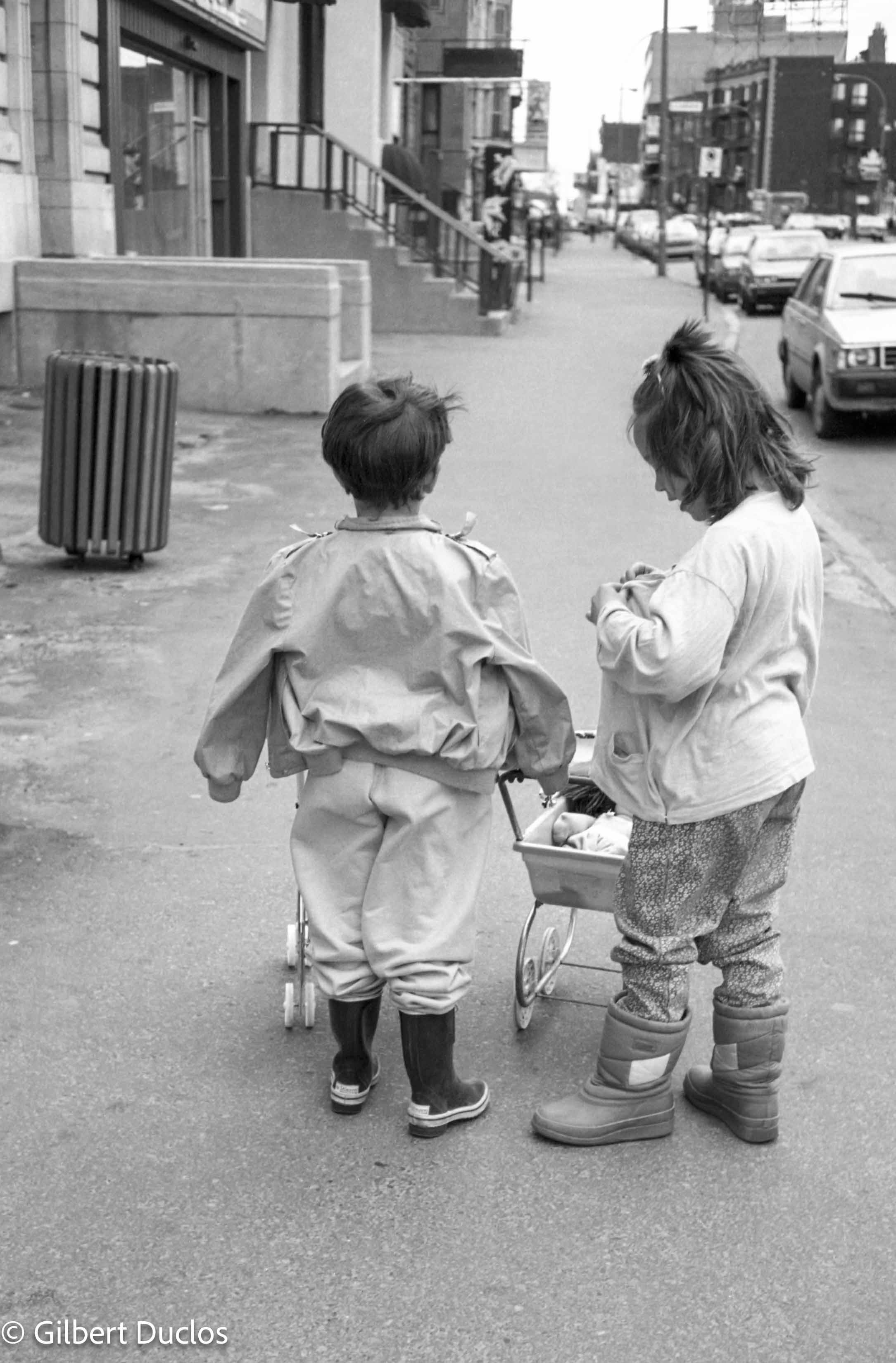 Jeune couple, Mtl 1987.jpg