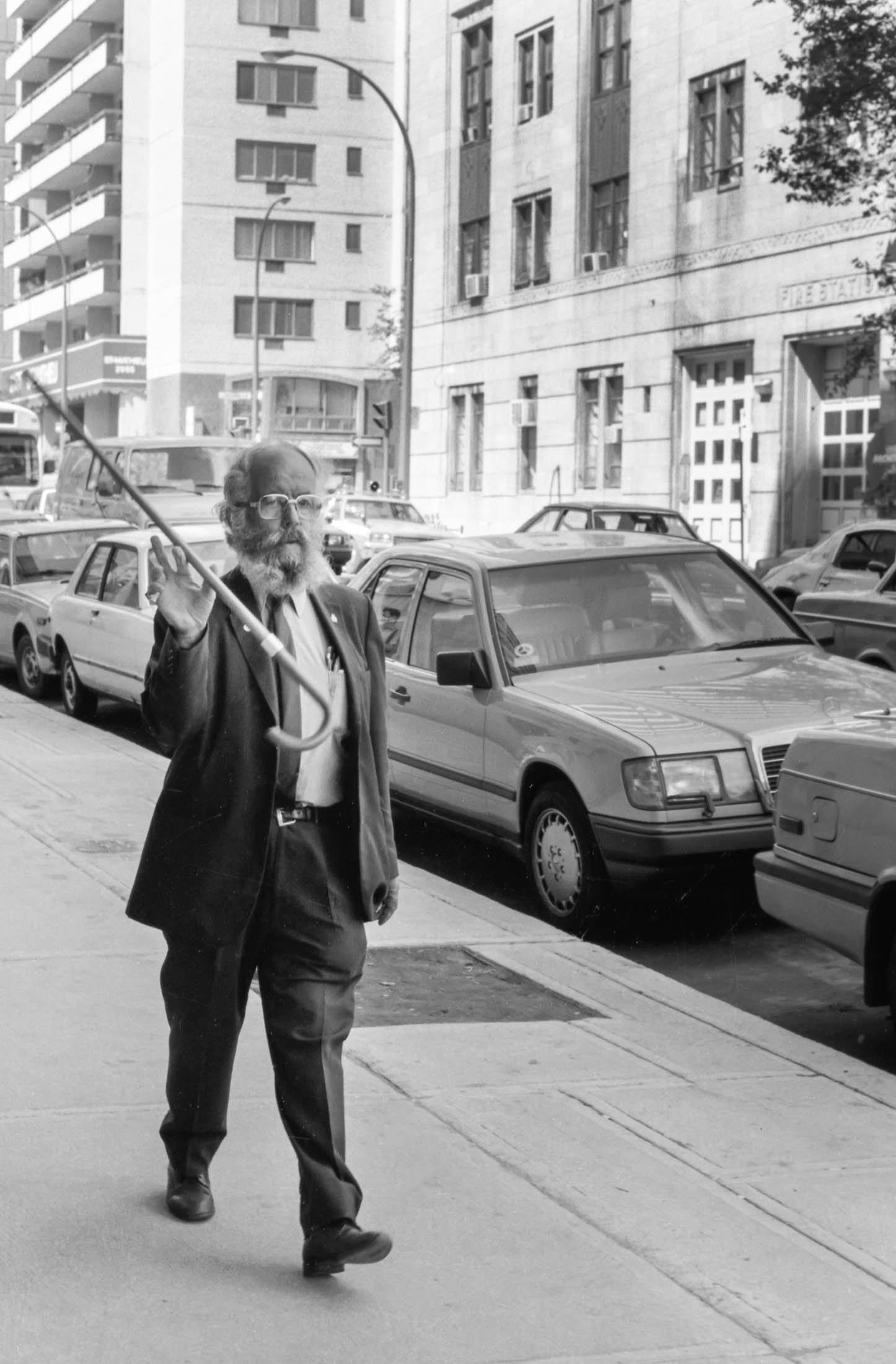 Jonglerie, Mtl 1991.jpg
