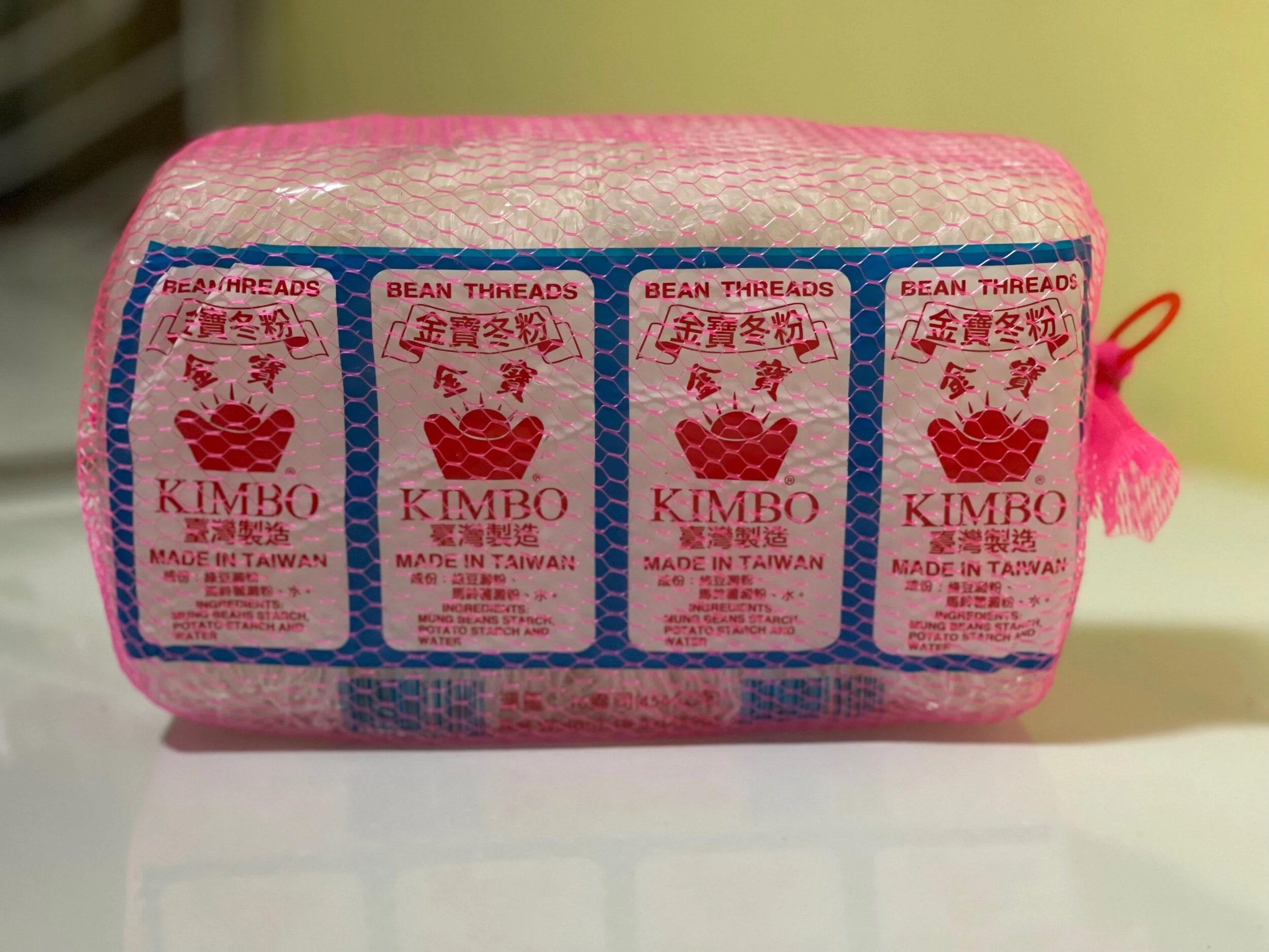 8E726D8A-3005-4605-B441-0008632143F3