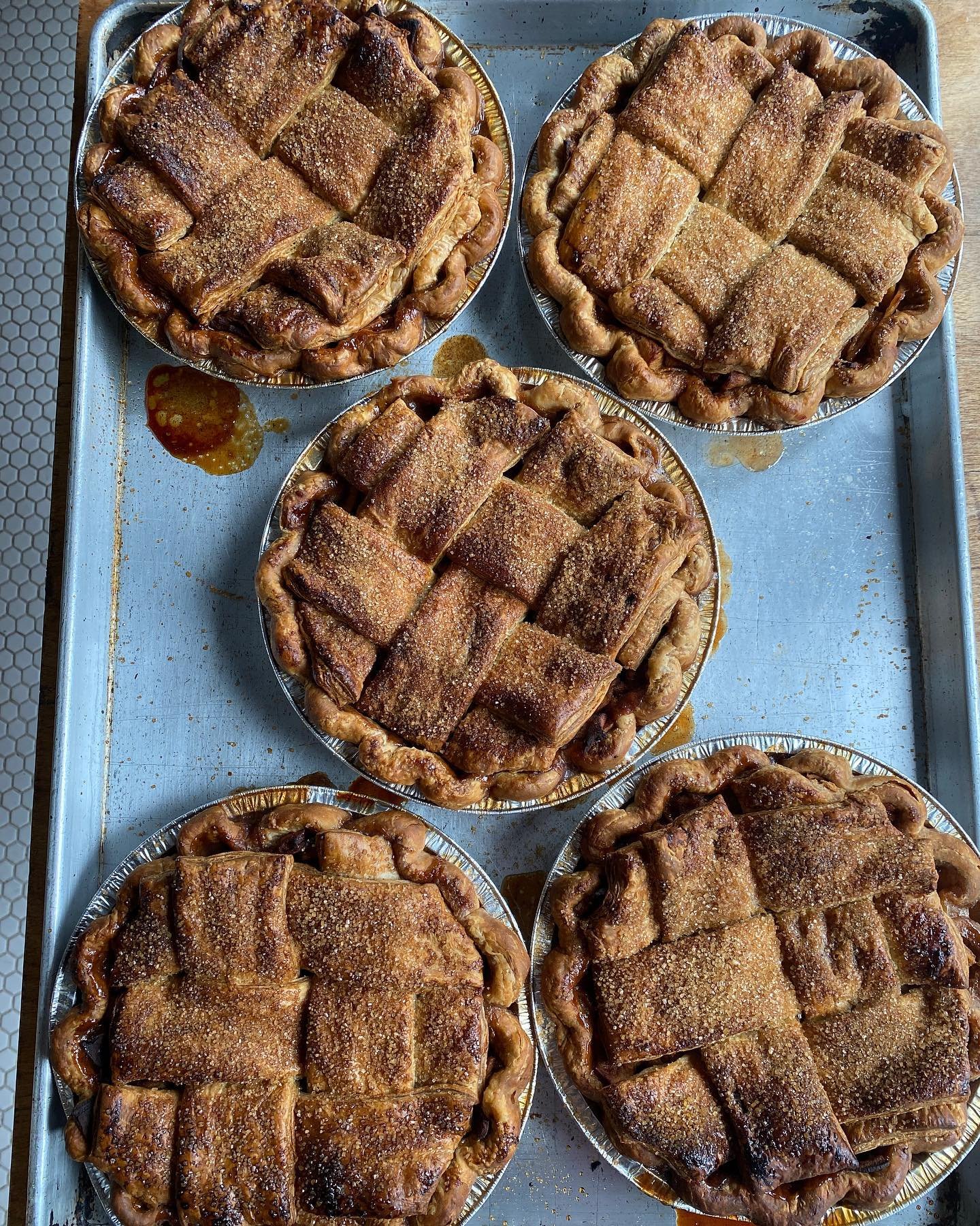 HOLIDAY HOURS // Tuesday 7-2 and Wednesday 7-2 then CLOSED through the weekend 🫠 menu listed below, open both days with our full retail selection including coffee and breakfast sammies! We are super limited on all the large fruit pies but will have 