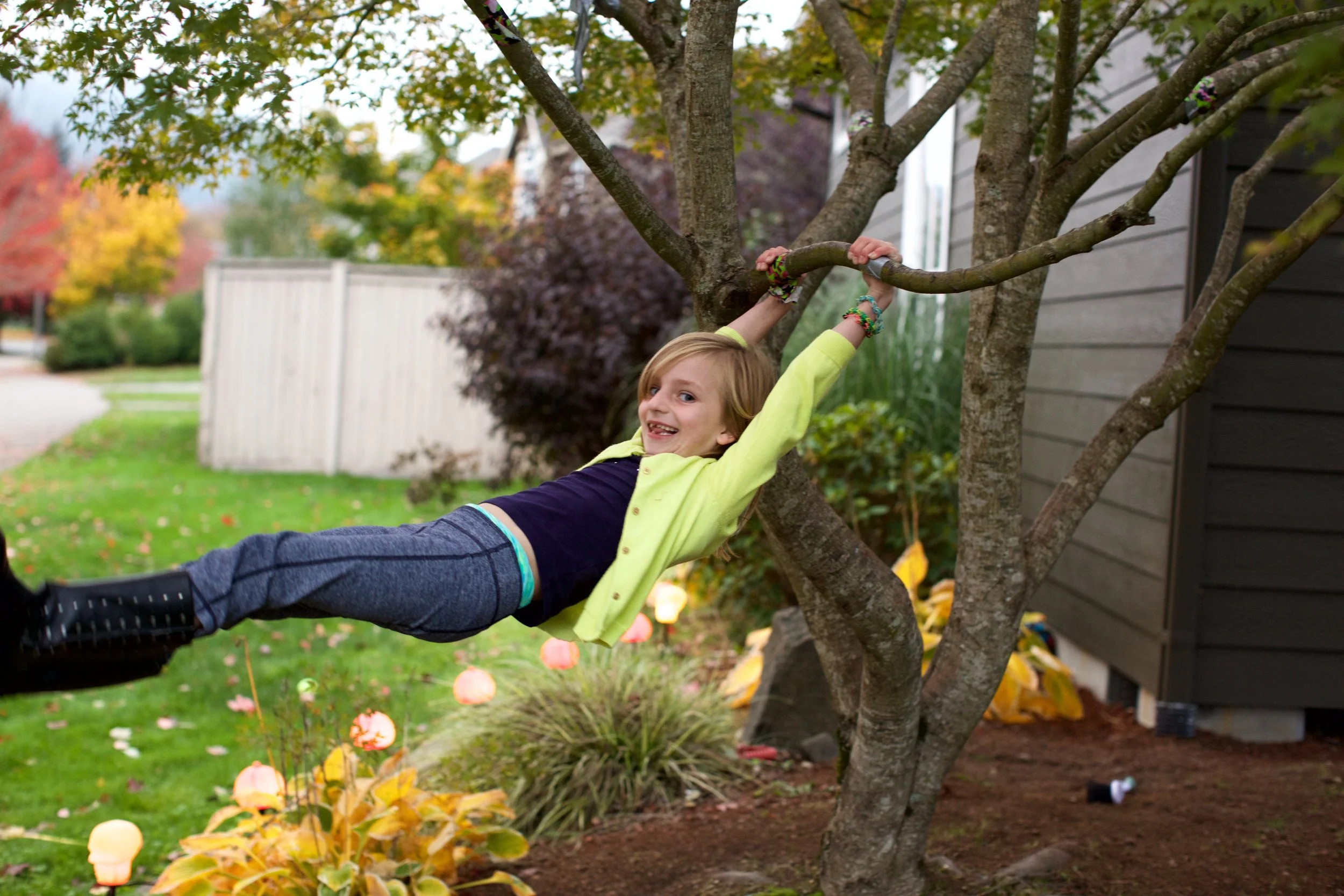 Sami Swinging.jpg