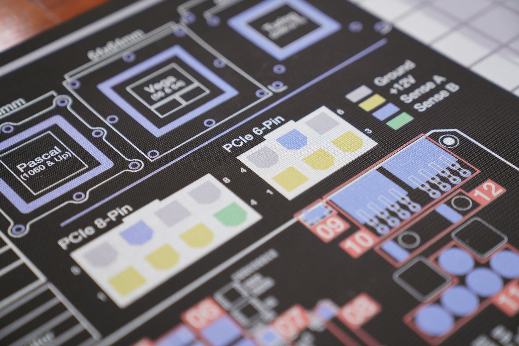 gn-medium-mat-pcie.jpg