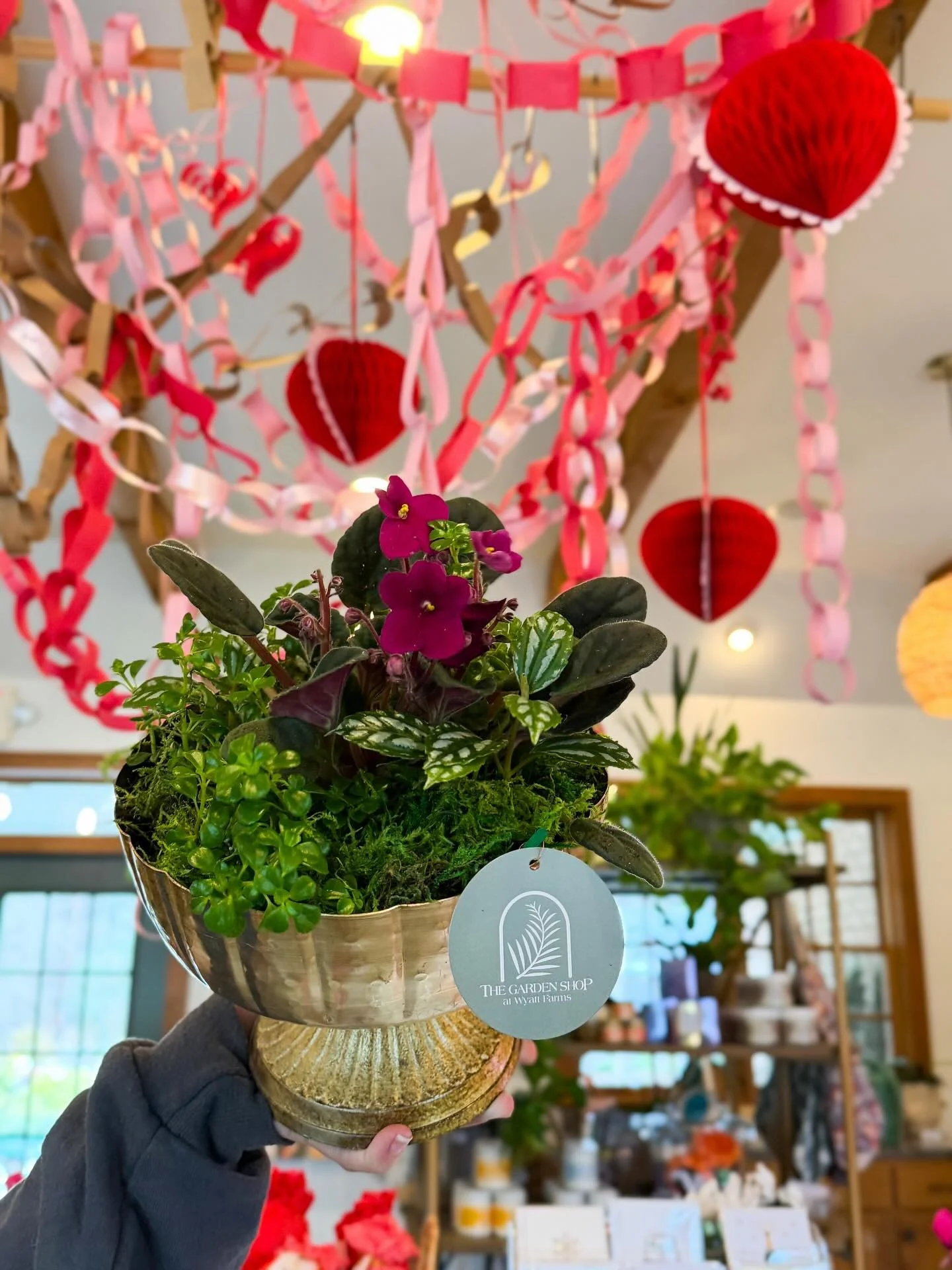 Happy Friday! New arrivals are coming in ❣️
Come shop with us this weekend!! Open 9am-5pm 

Our Valentine&rsquo;s Weekend Event is next Friday &amp; Saturday!!!! Flower arrangements , fresh gourmet chocolates, charm bar , champagne and more!!!