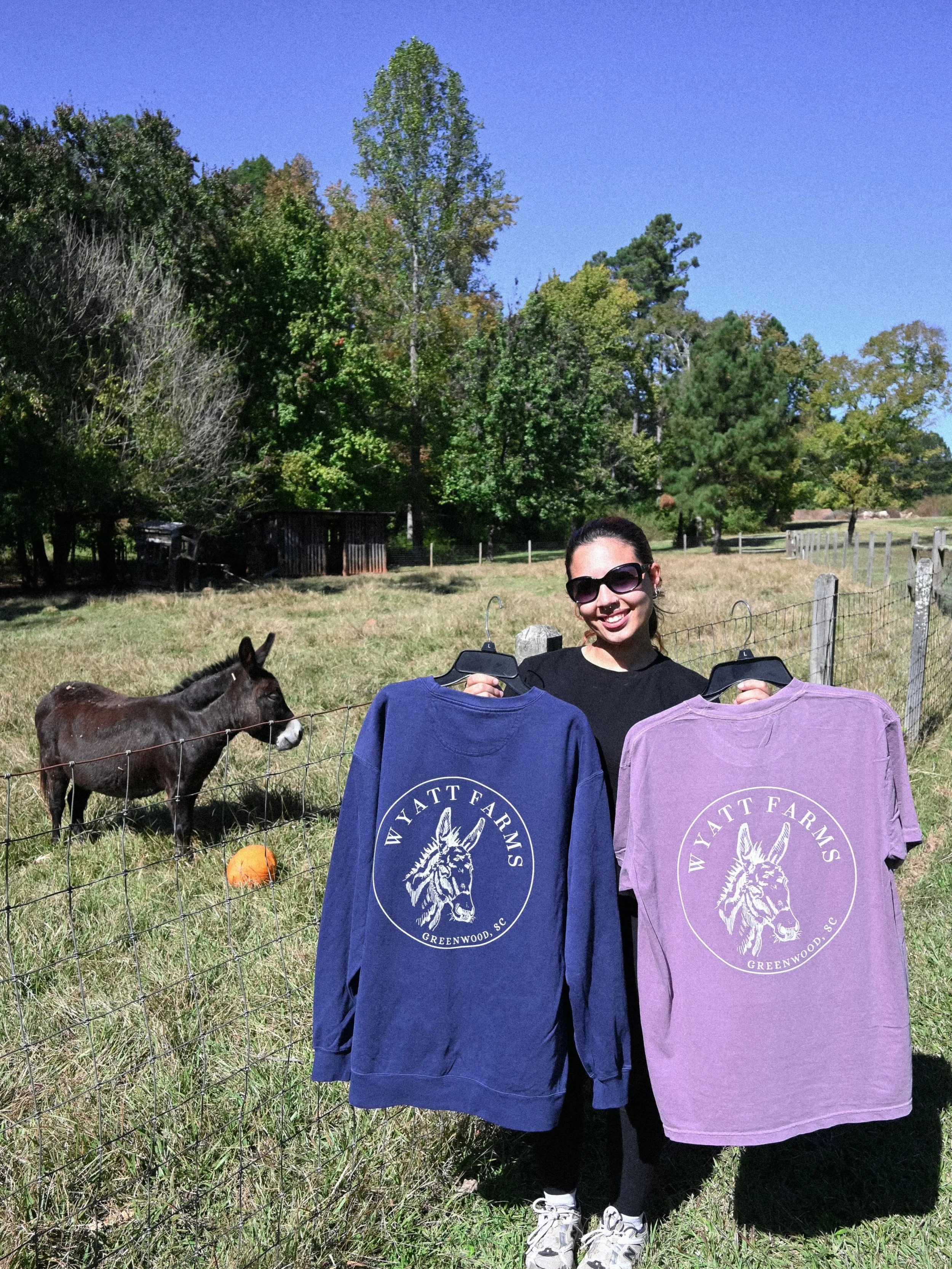 NEW SHIRT DROP !! 🔥
This design features Gus our mini donkey- hand drawn by the talented Samantha!!! 🩷😍🫏
Available in short sleeve &amp; crewneck 
Open 9am-5pm M-Sat