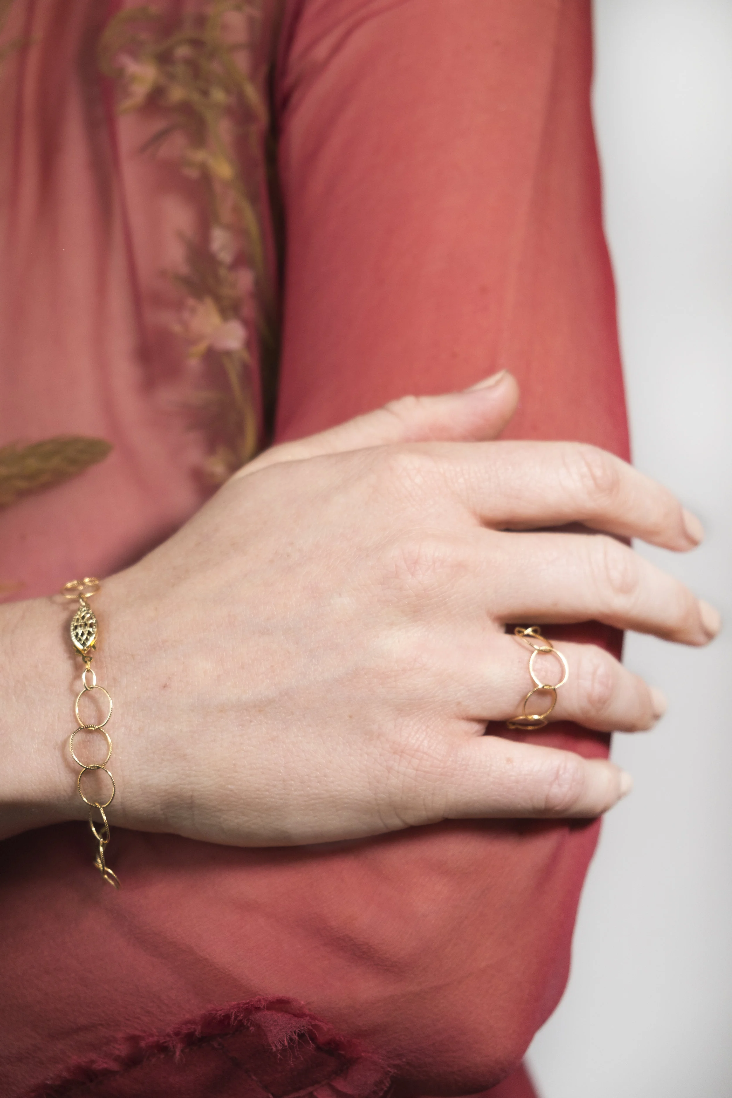 gold chain ring