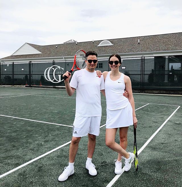 Serving Wimbledon Realness (📷 and country club provided by @sjvitti)