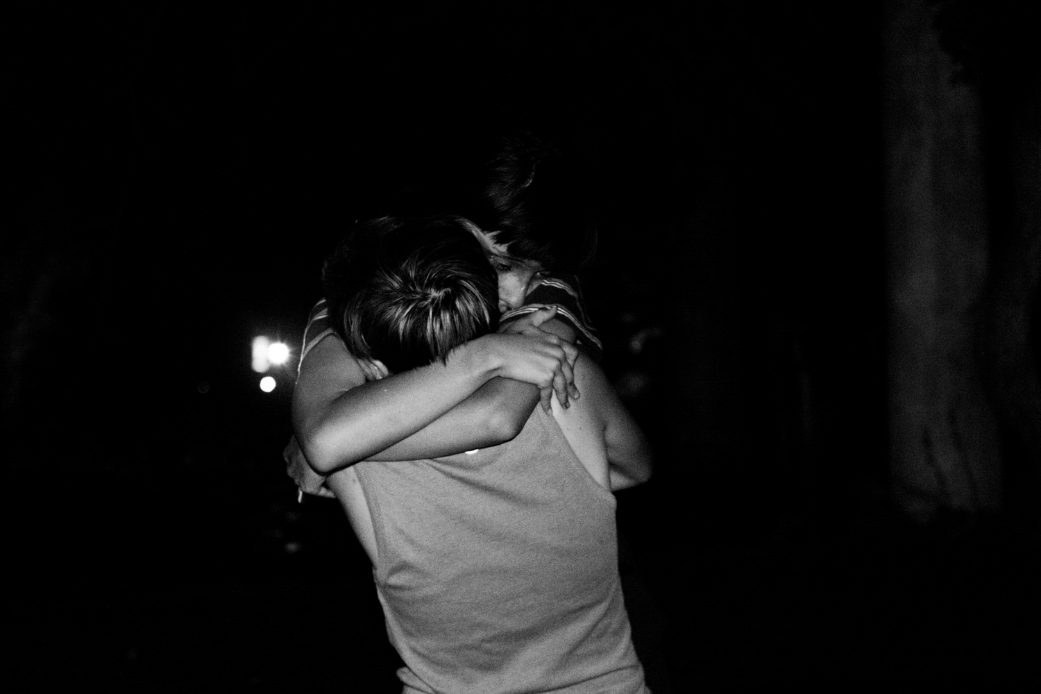 The Hug, 40x30 cm (16.5x11.7 in), digital print