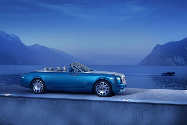 The Sunday Drive : ROLLS-ROYCE PHANTOM DROPHEAD COUPE WATERSPEED COLLECTION