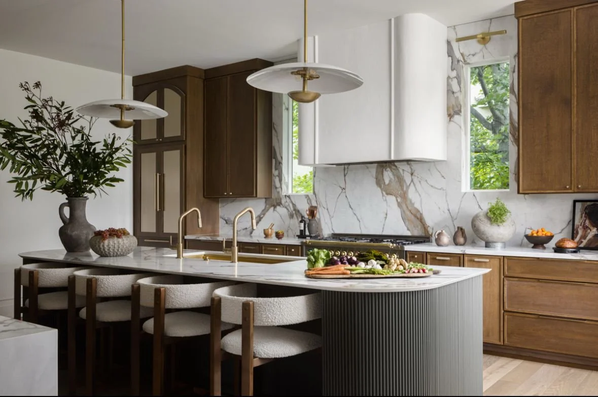 Contemporary Kitchen Kitchen Remodel by Royalty Stone — Project 1 project photo