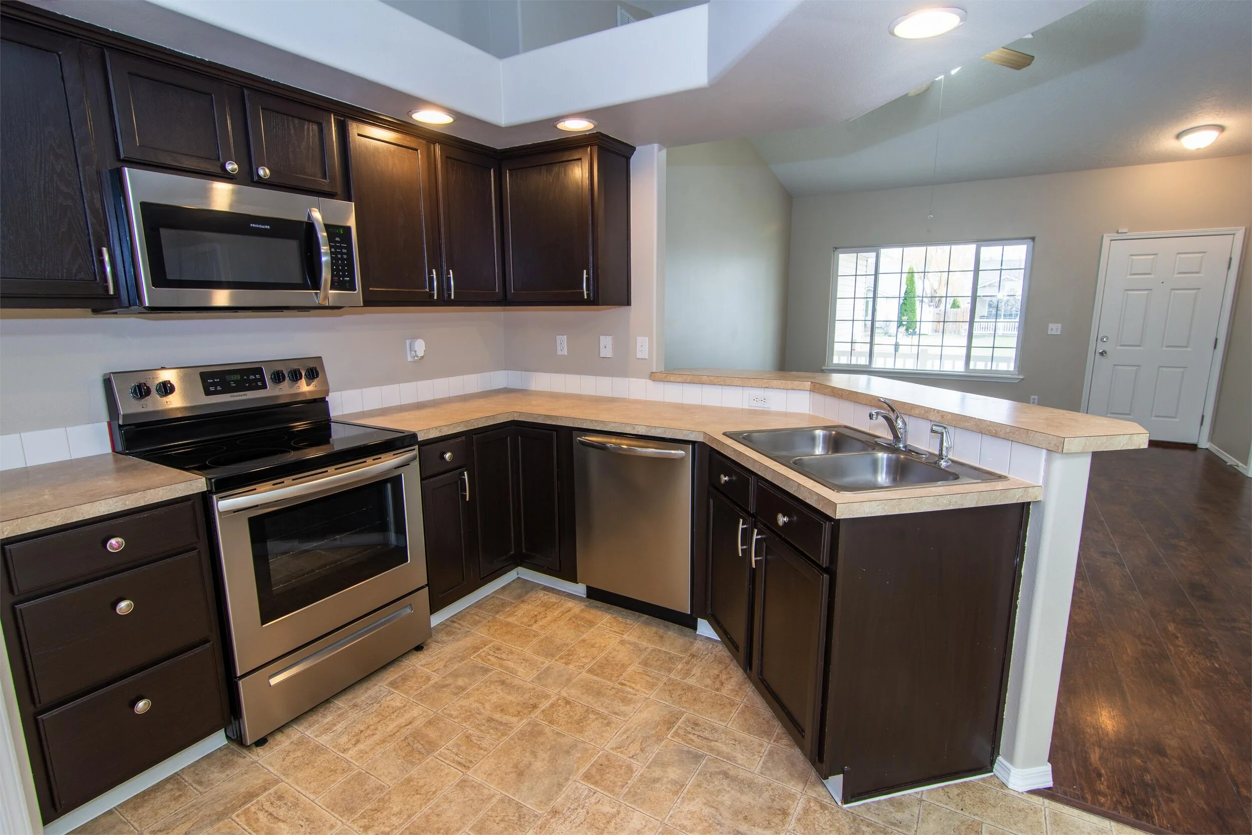 72 N Jefferson Pl, Nampa, ID 83651