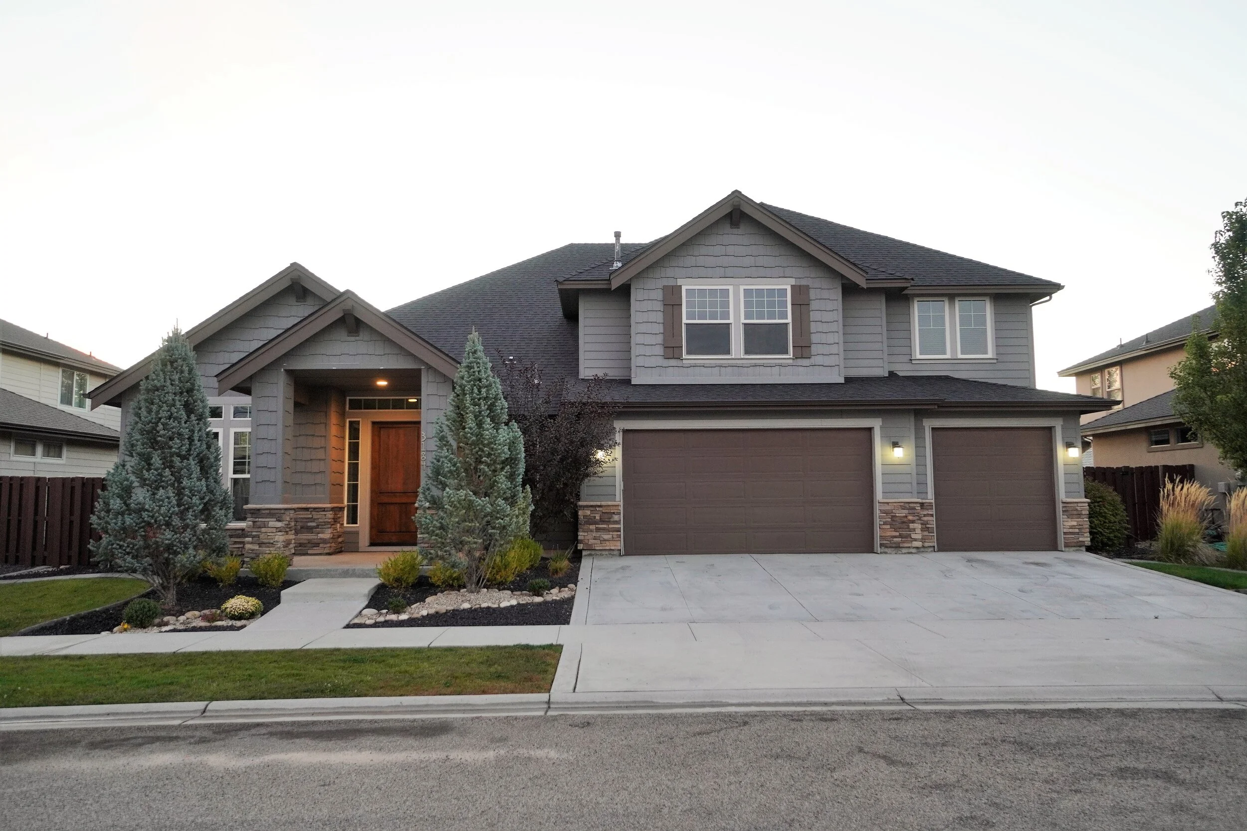 3184 South Fox Leash Avenue Eagle, ID 83616