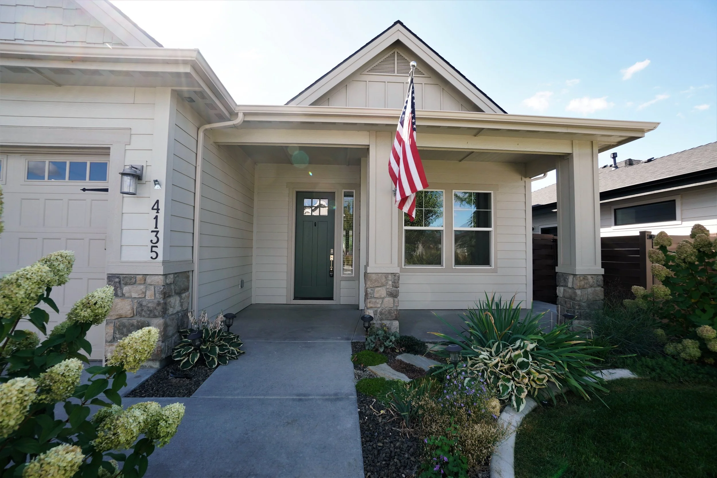 4135 West La Grange Court, Meridian, ID 83642