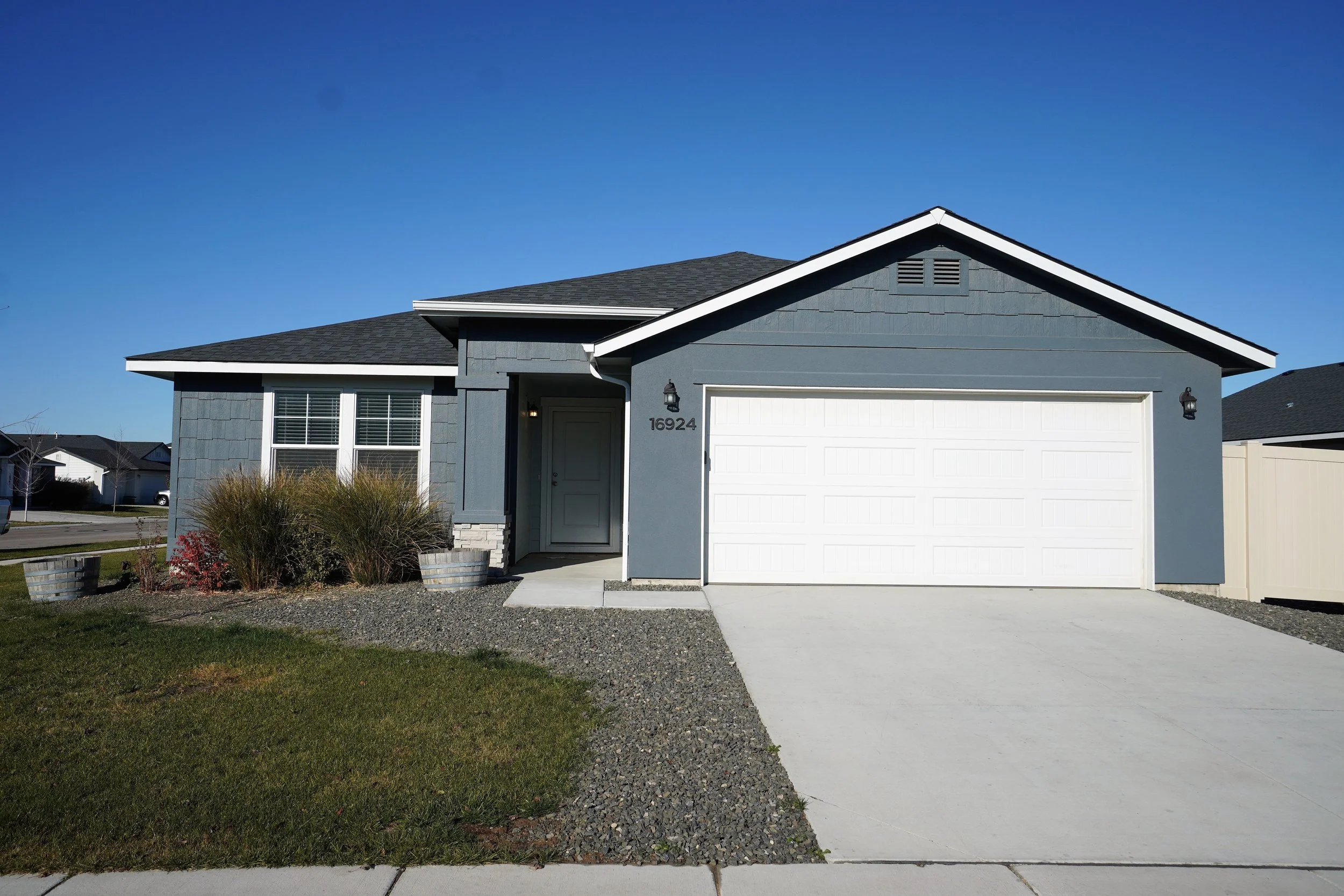 16924 North Lowerfield Loop, Nampa, ID 83687