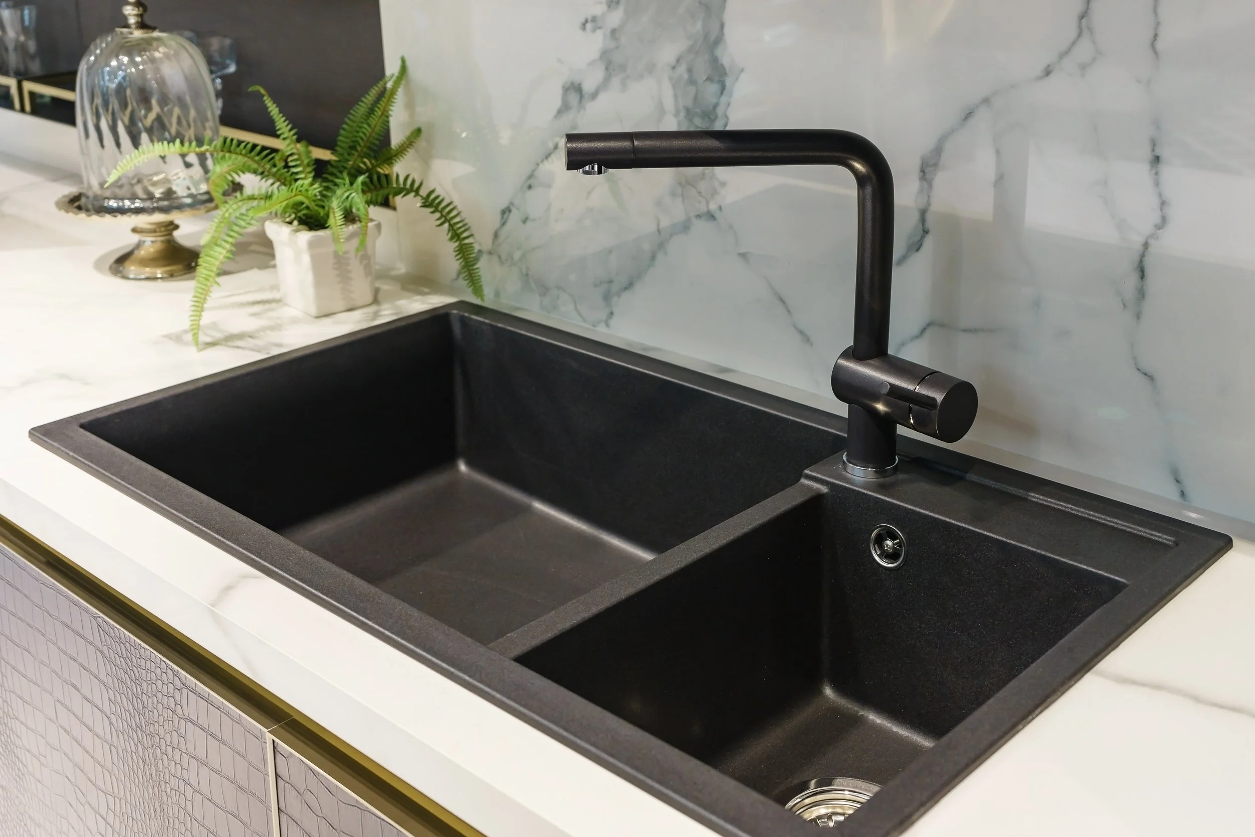Clean Aerator in Pull Down Faucet