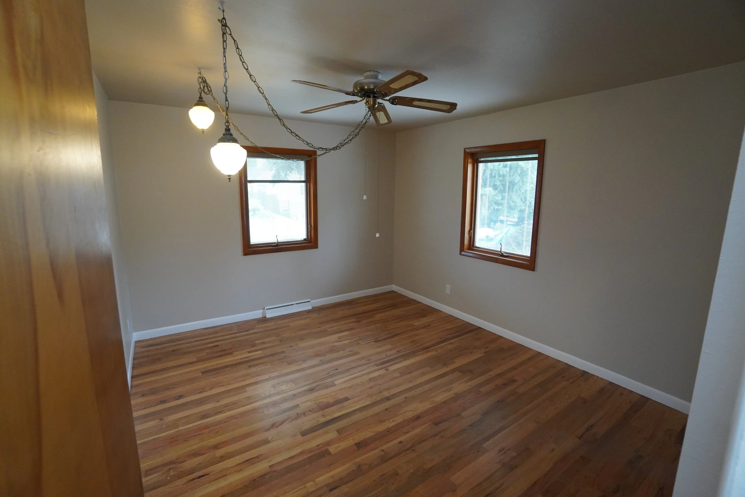 Master Bedroom.JPG