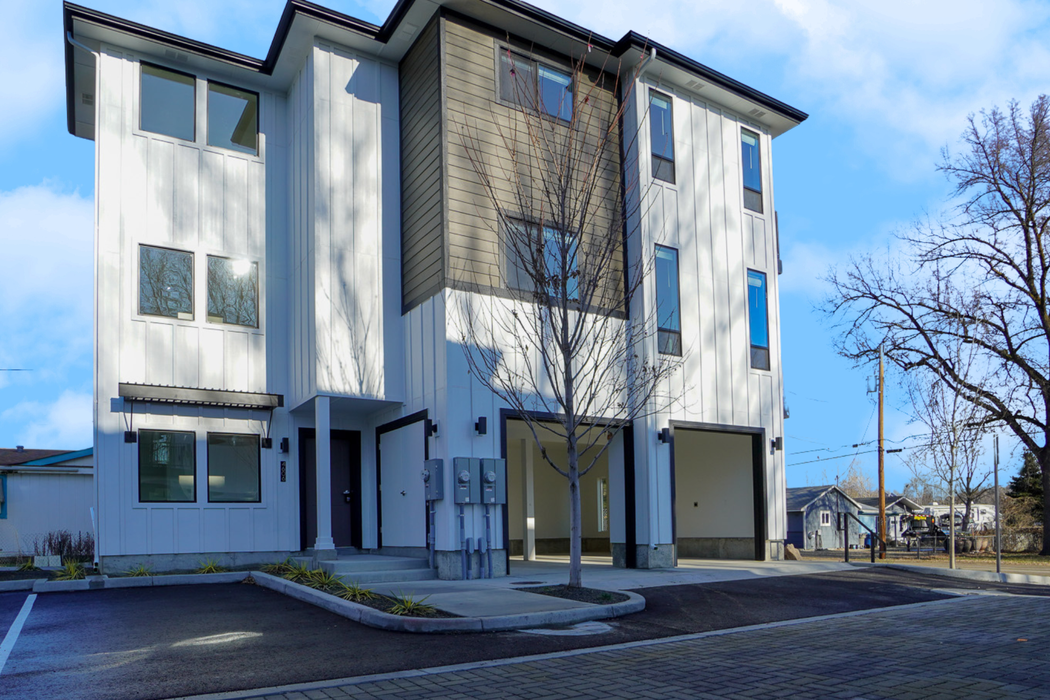 4606 North Iota Lane - 200, Garden City, ID 83714