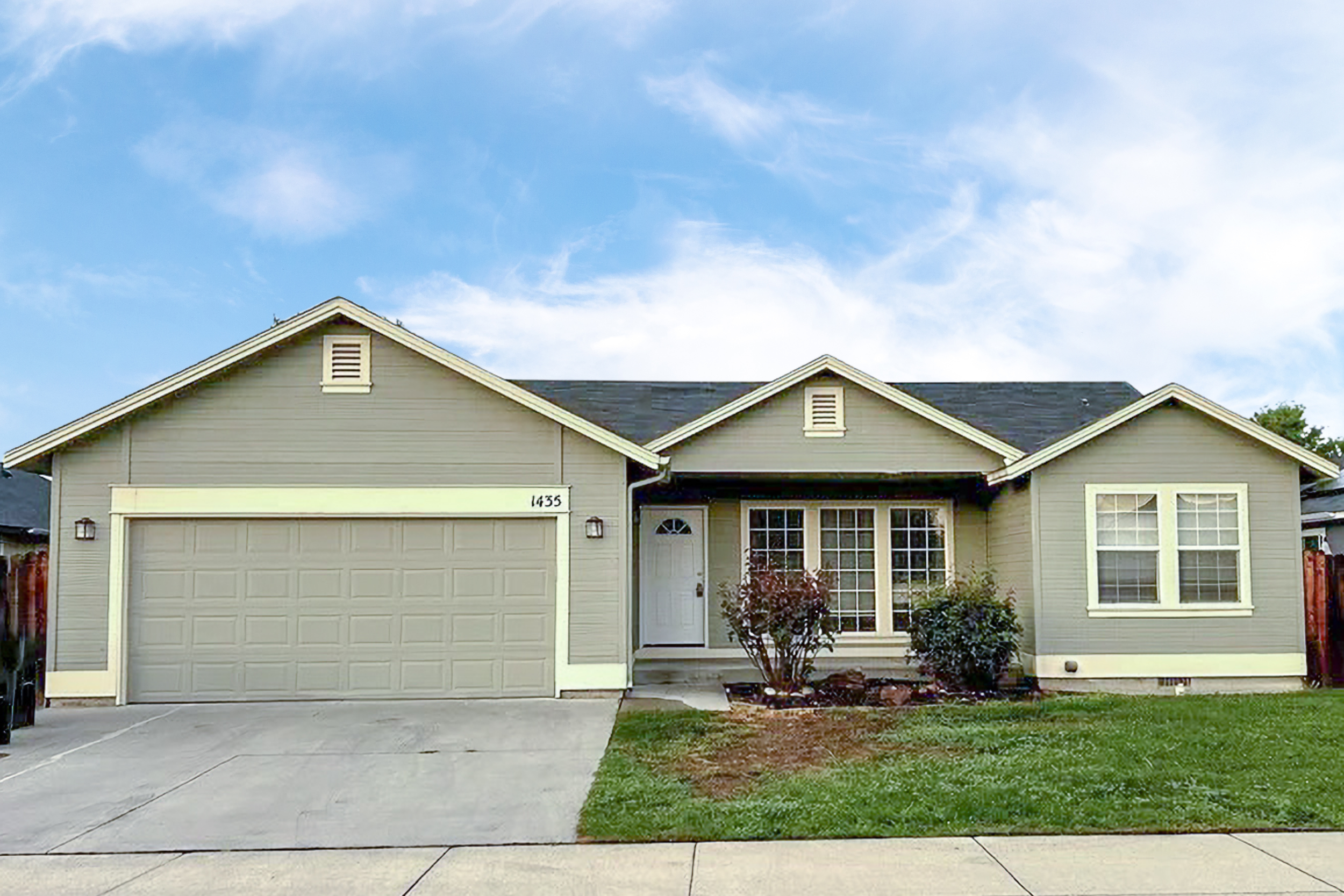 1435 North Inez Place (2).png