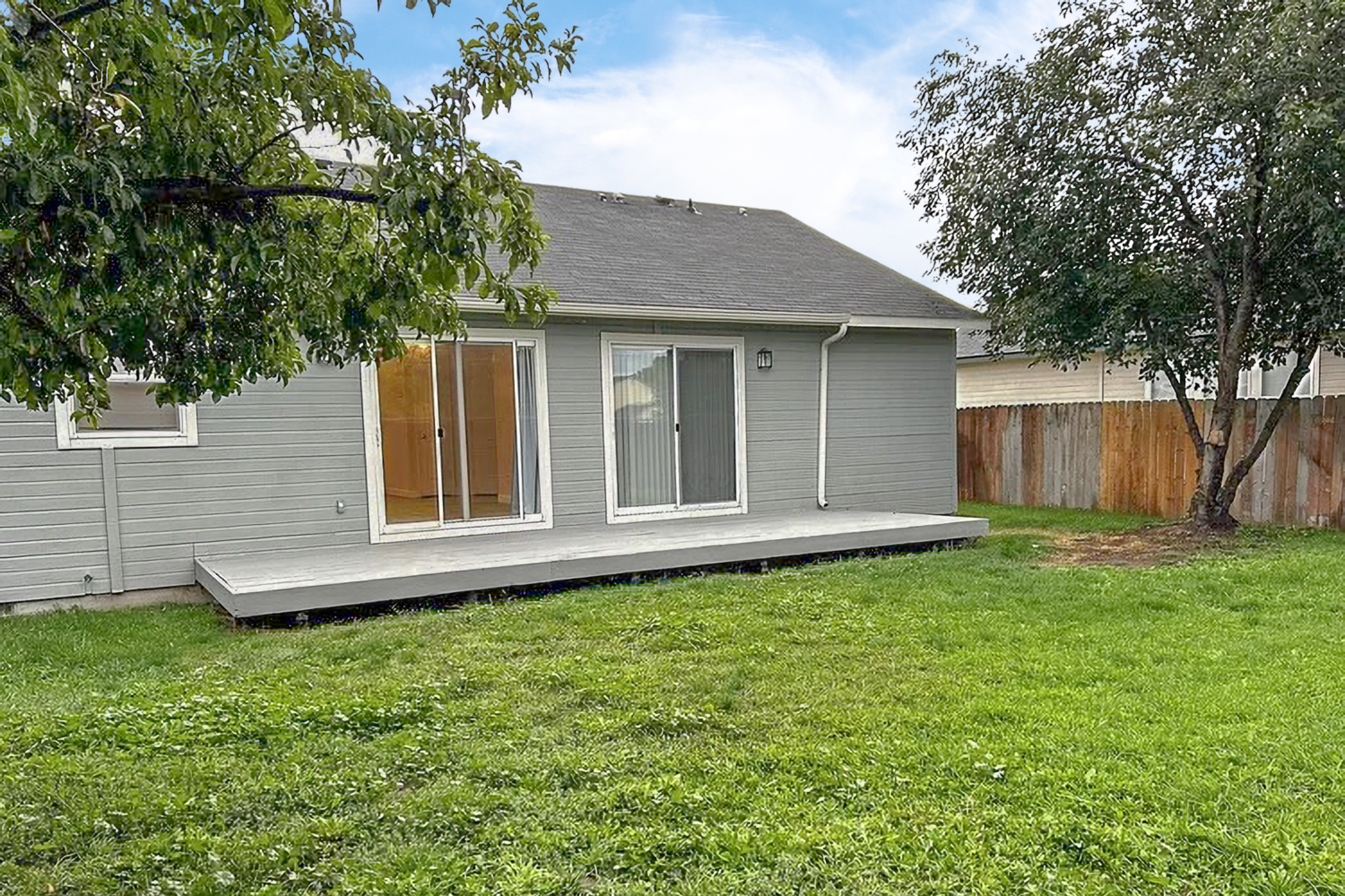 1435 North Inez Place (6).png