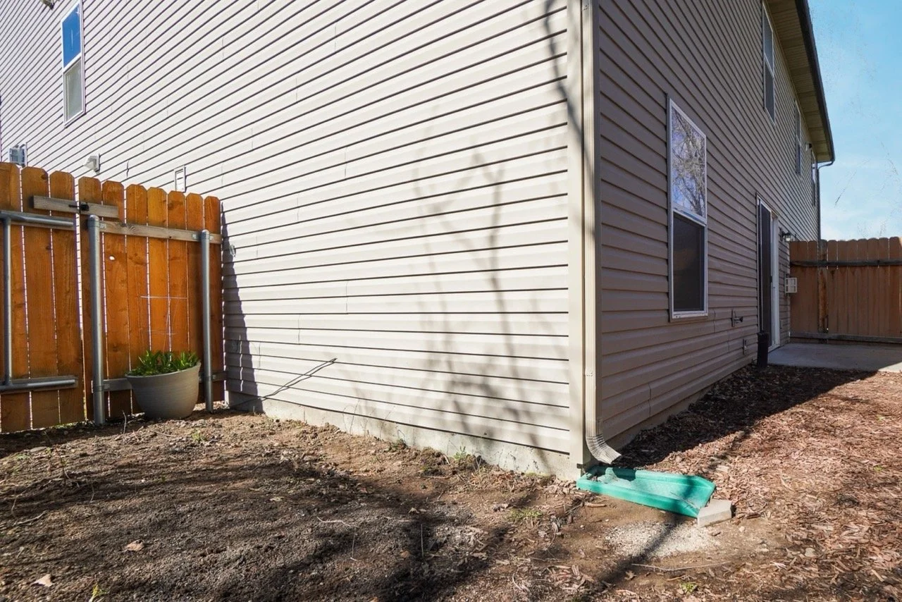 1278 North East 2 1_2 Street (4) Large.jpeg