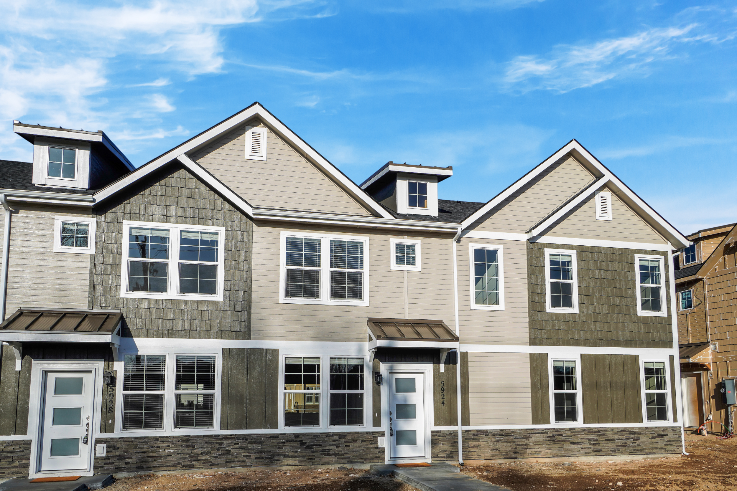 5928 South Jessenia Lane.png