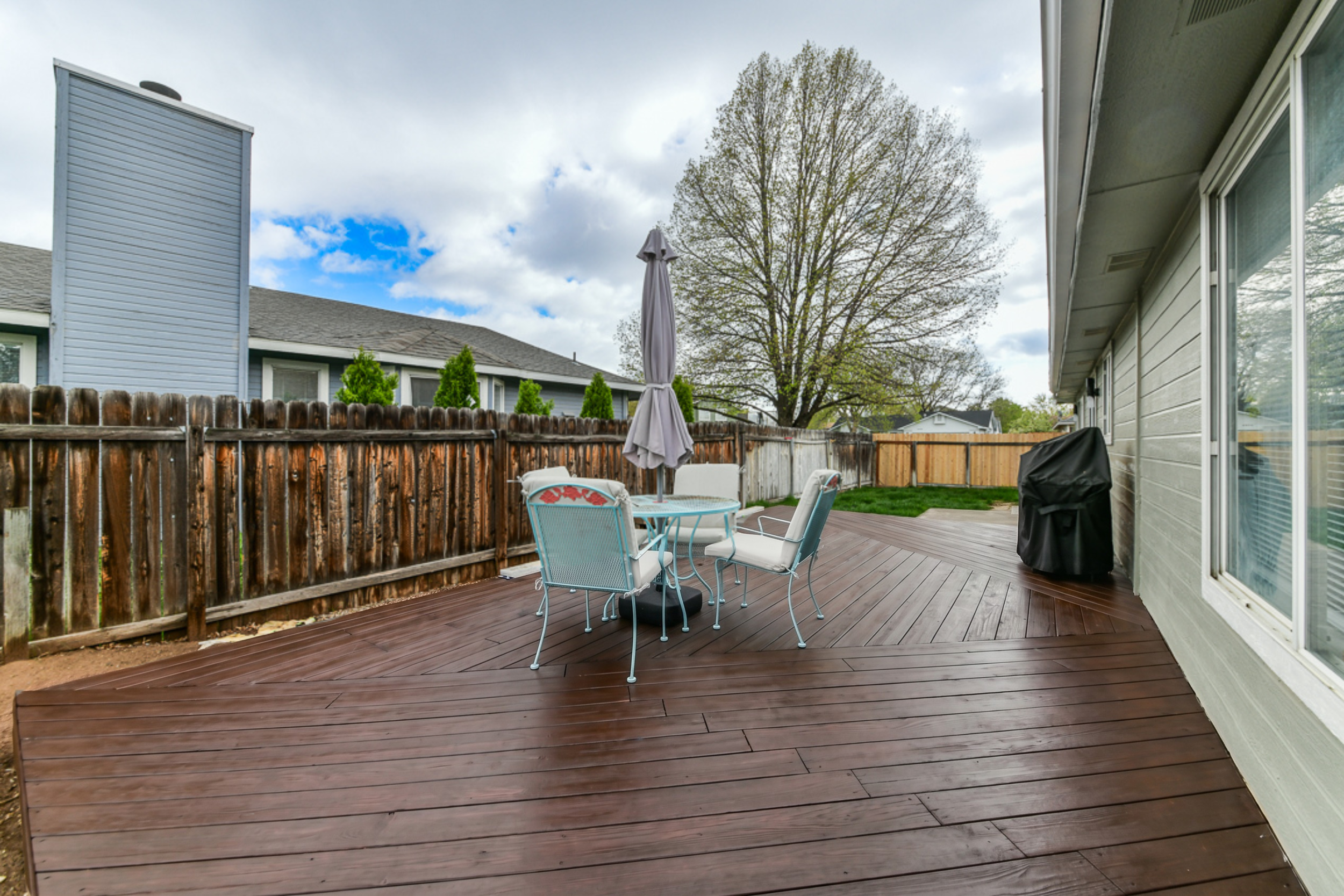 Oakcrest Deck 3.png