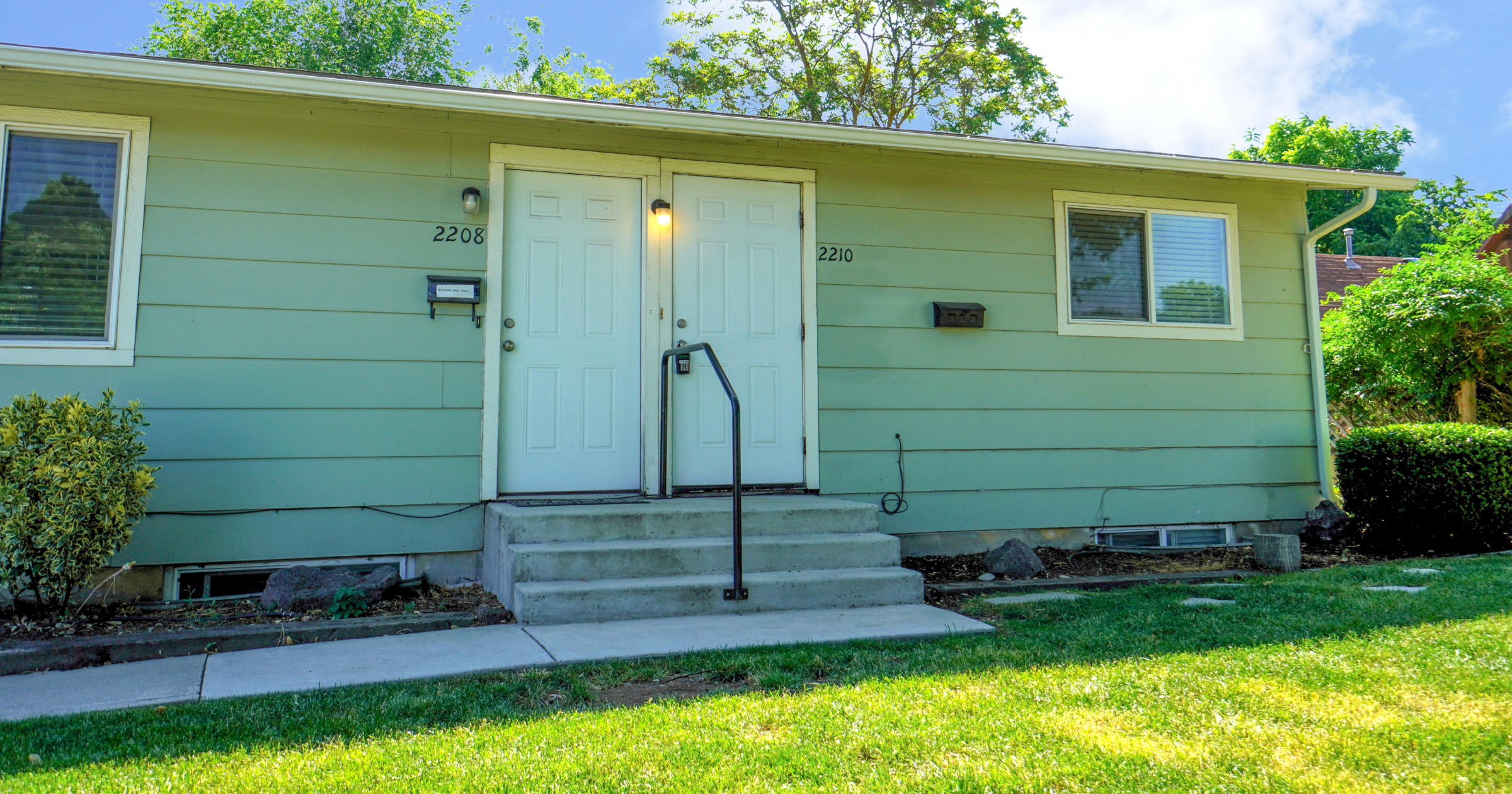 2210 S Owyhee Street (1).png