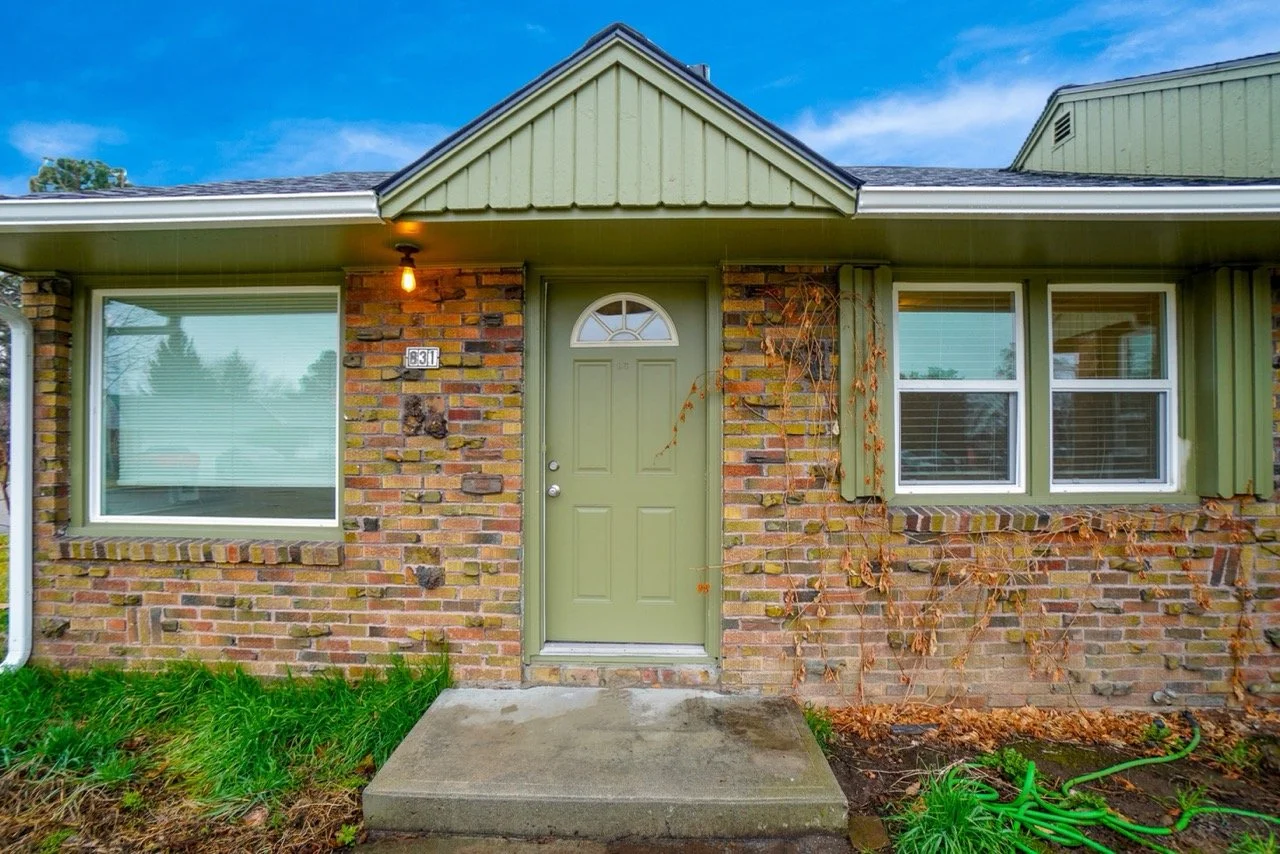 831 Wade Circle Large.jpeg
